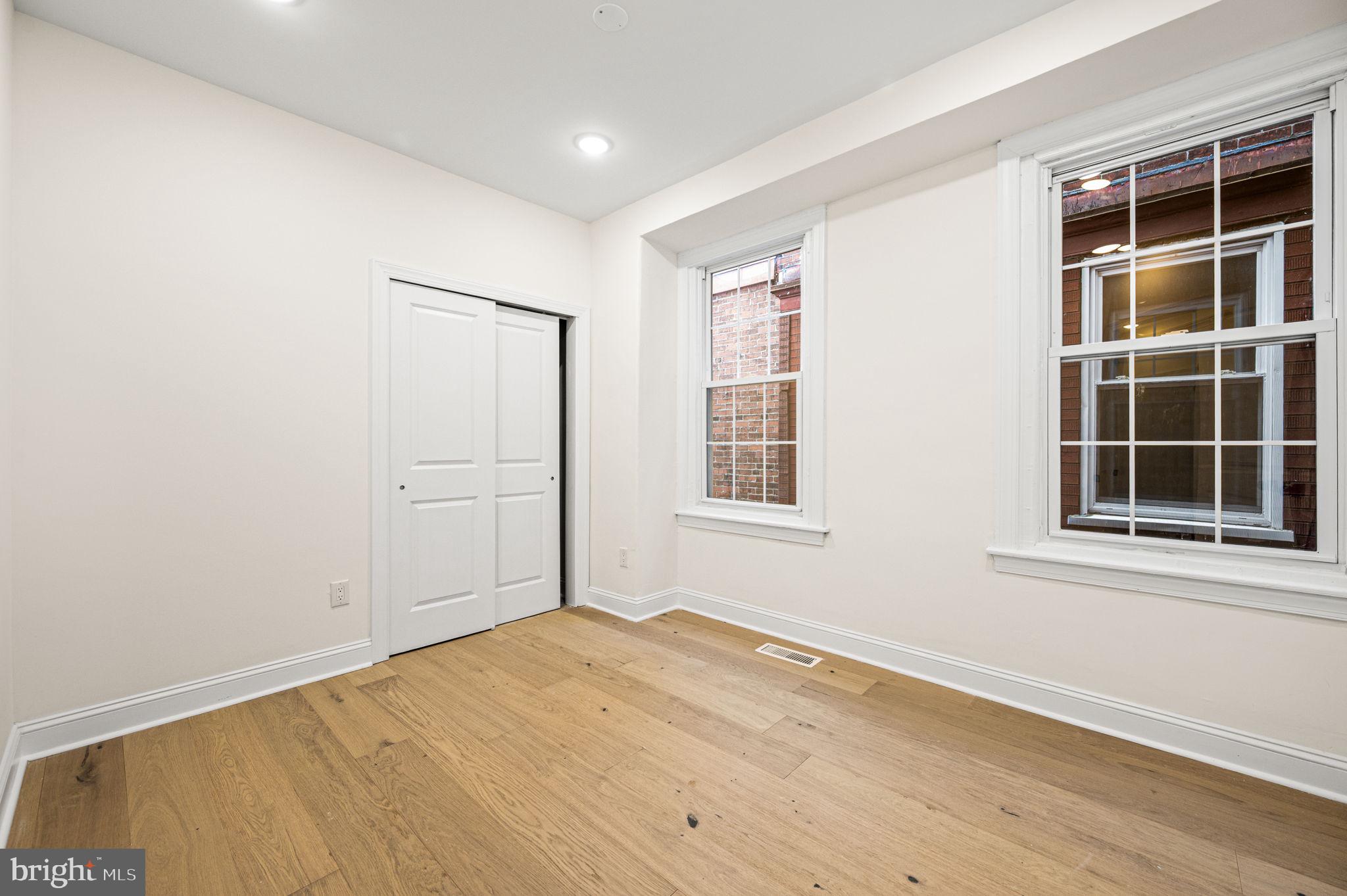 KINGSESSING - Residential