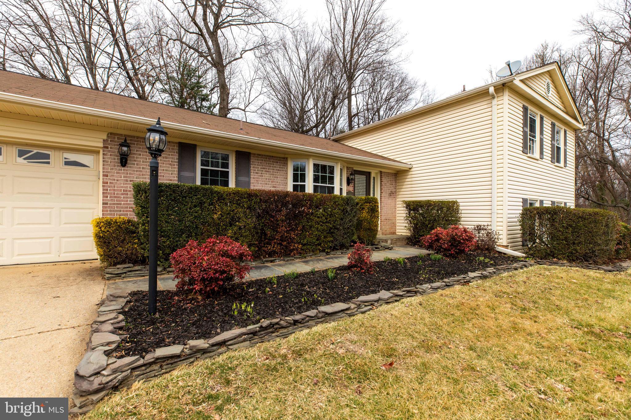 BURKE CENTRE - Residential