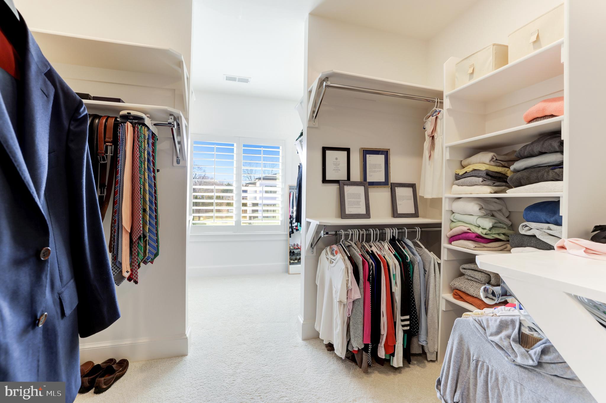 BROYHILLS MCLEAN ESTATES - Residential