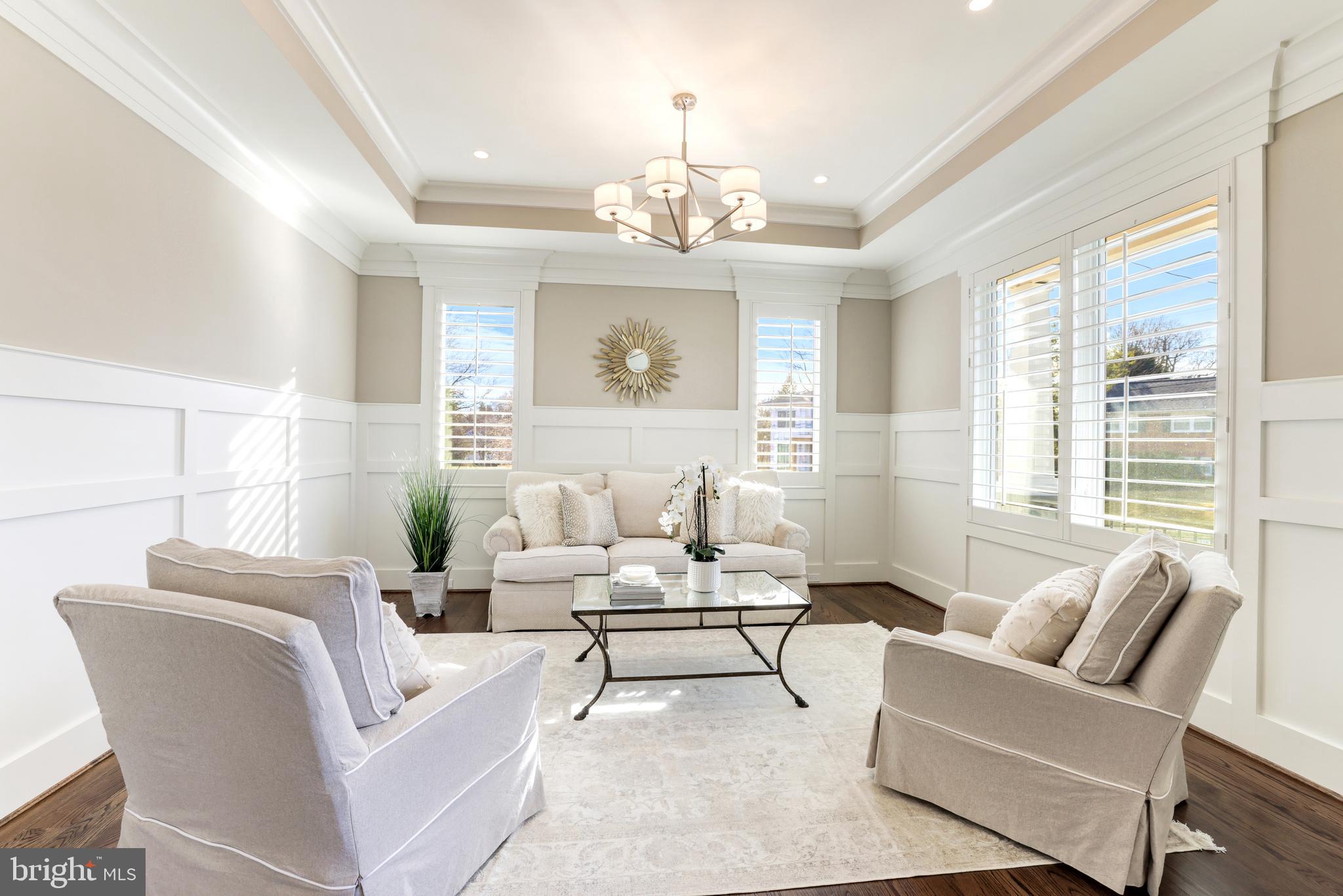 BROYHILLS MCLEAN ESTATES - Residential