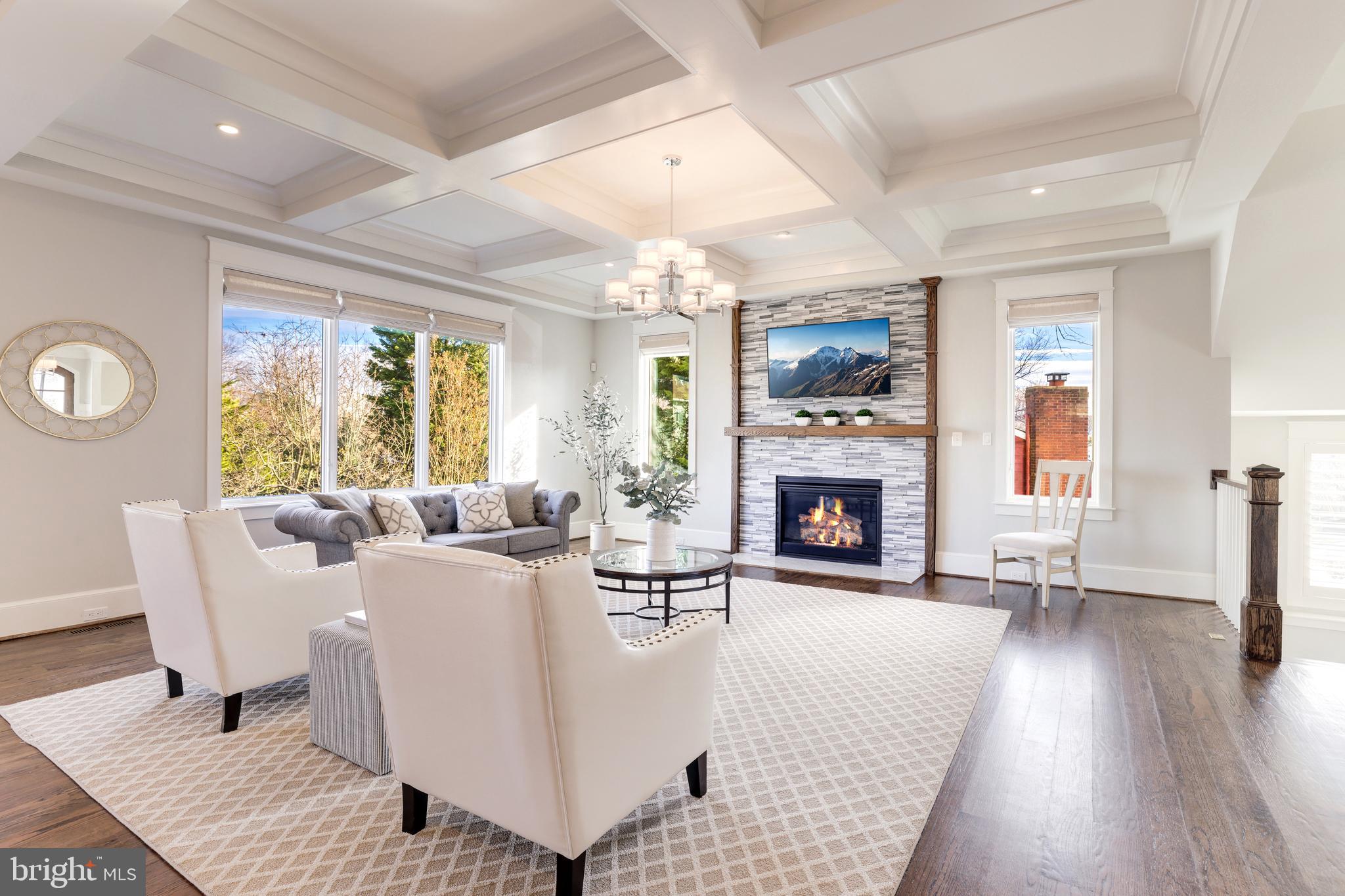 BROYHILLS MCLEAN ESTATES - Residential