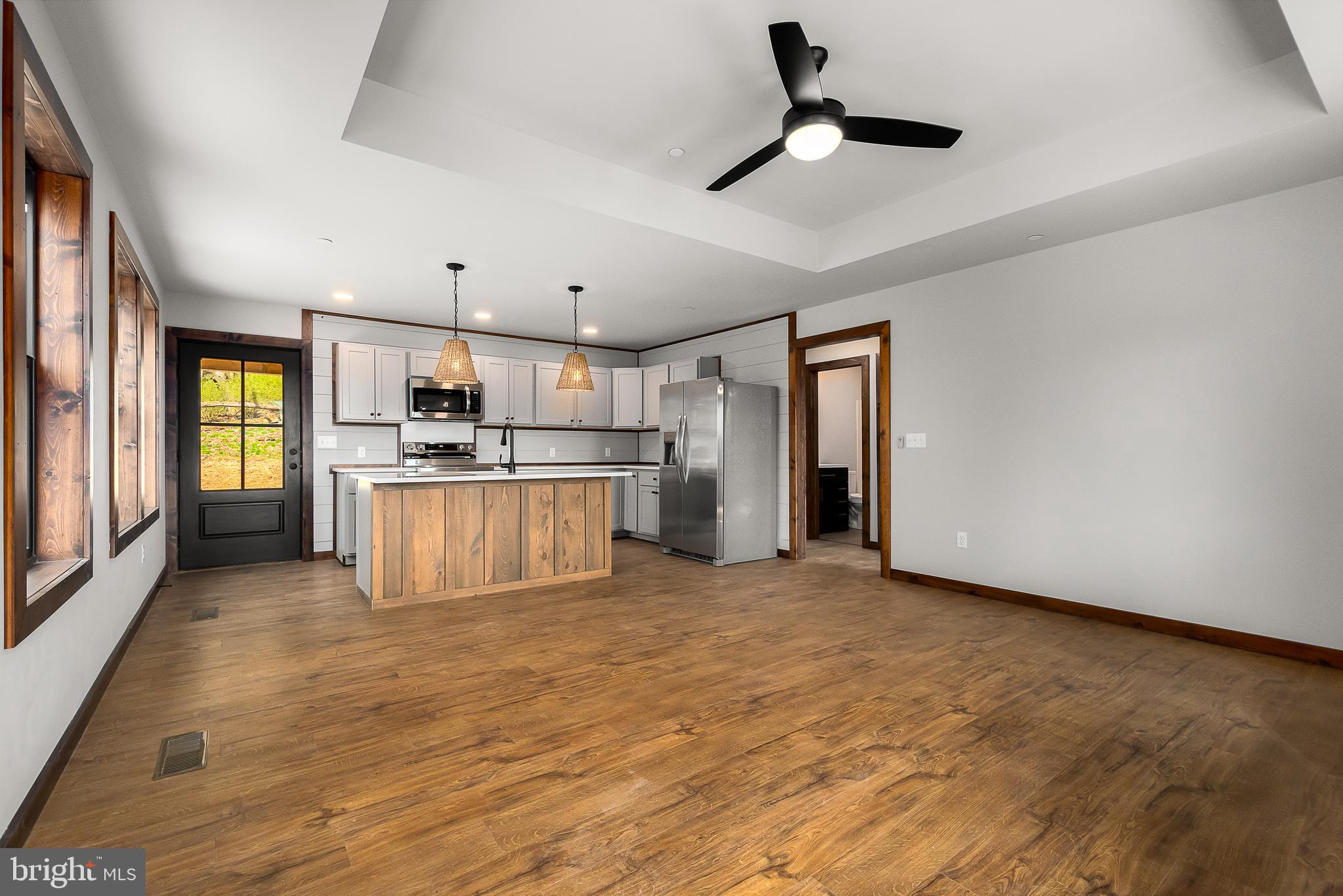226 N HAMMOND STREET