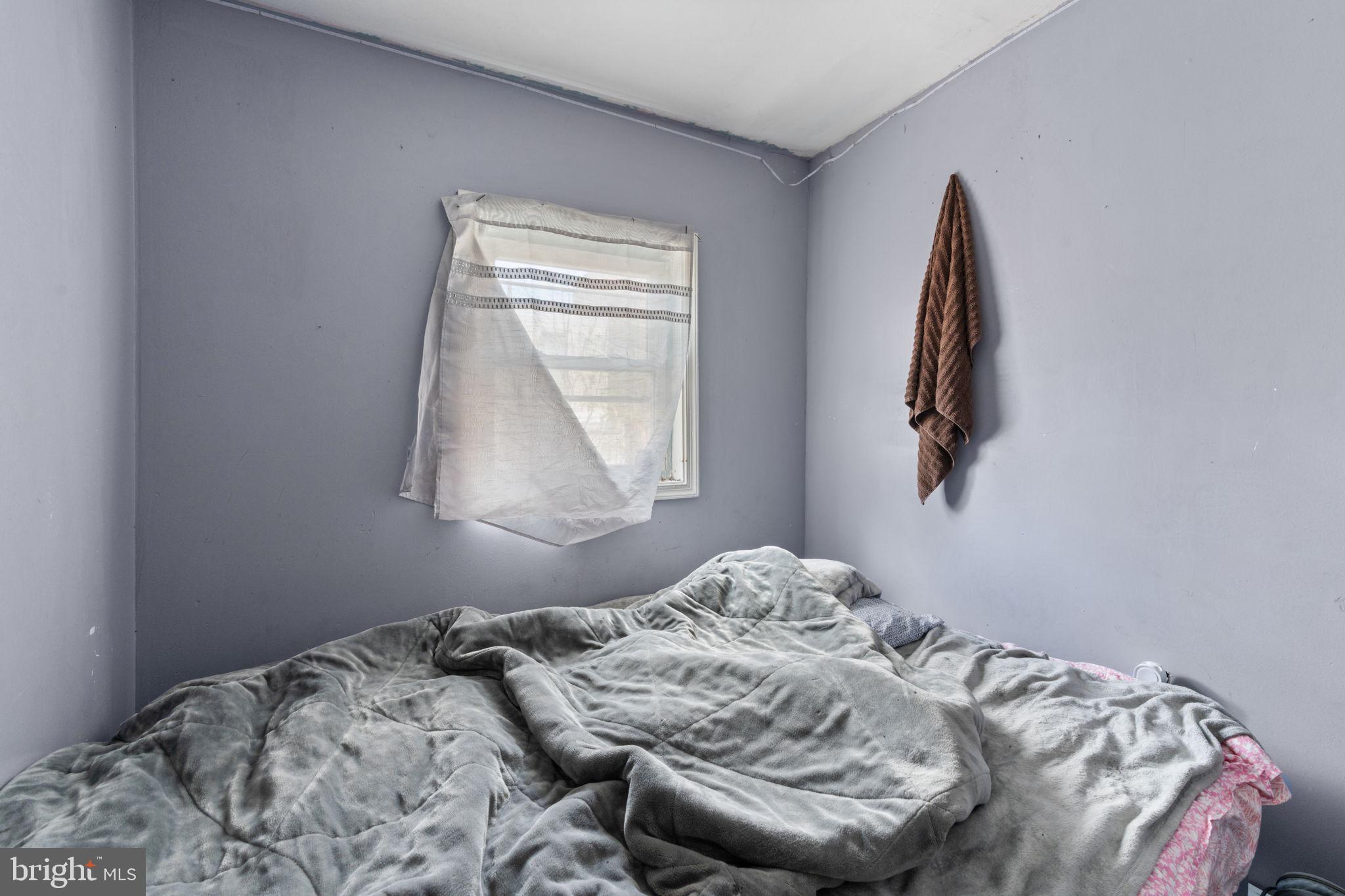 KENSINGTON - Residential