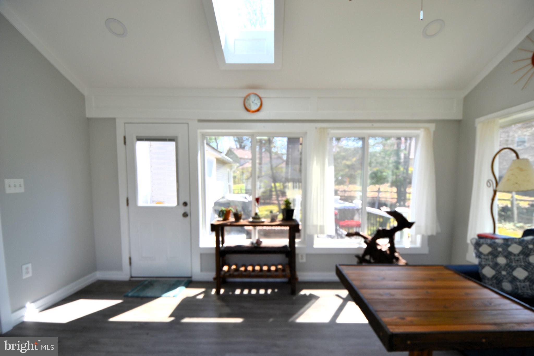 BURKE CENTRE - Residential