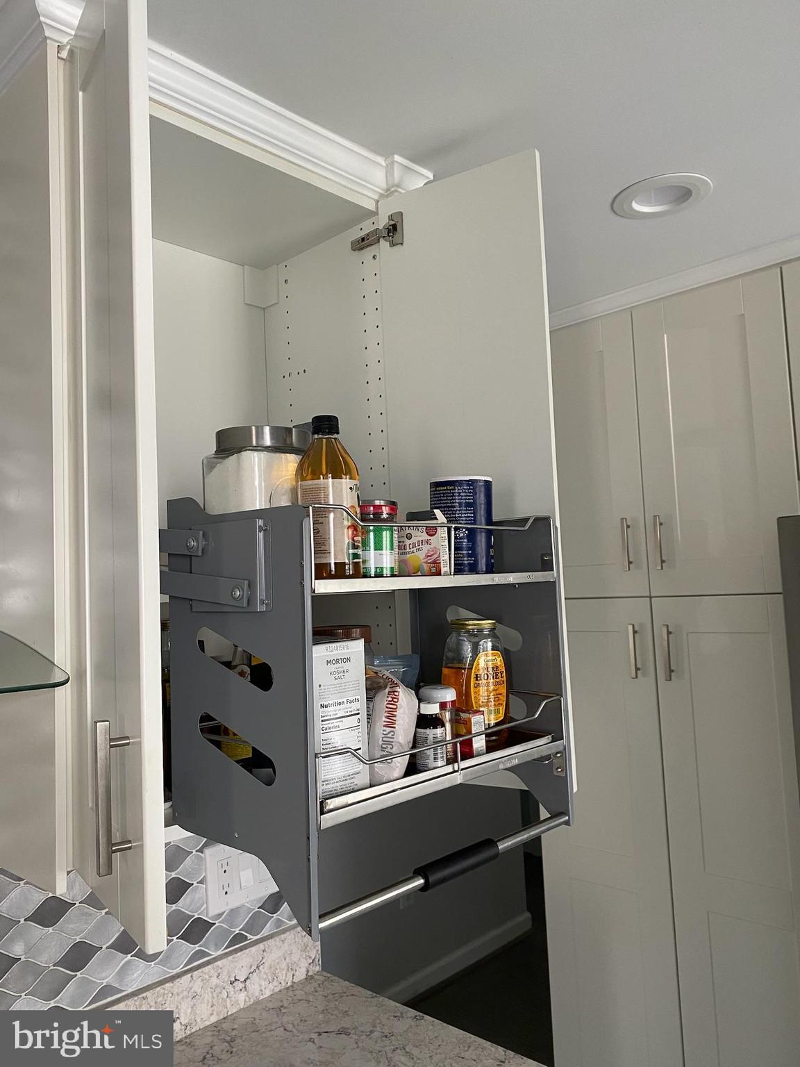 BURKE CENTRE - Residential