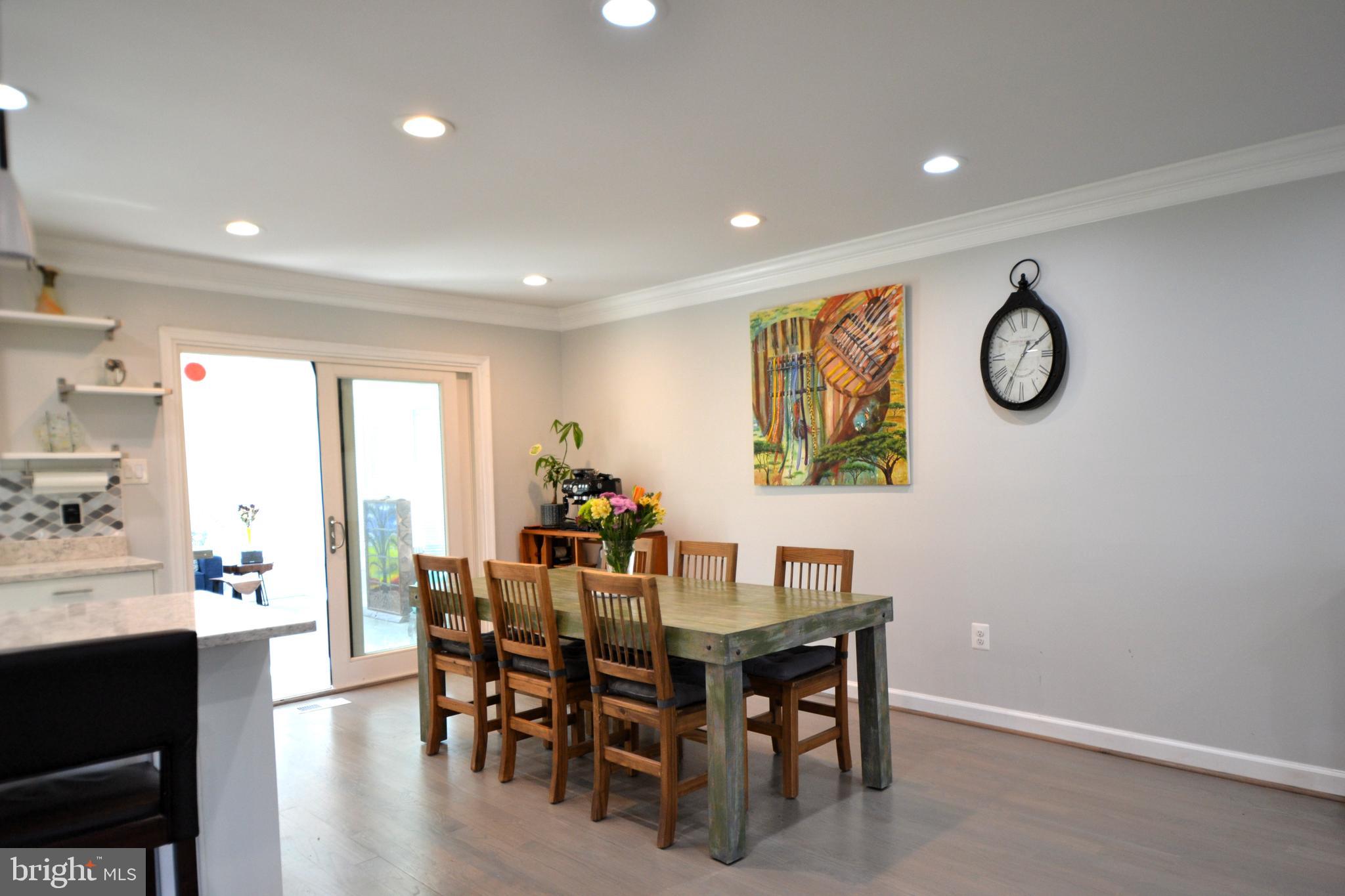 BURKE CENTRE - Residential