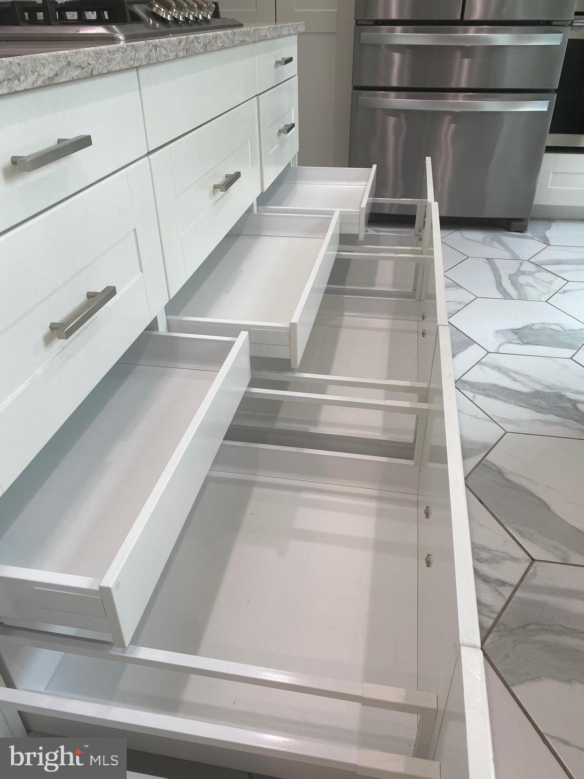 BURKE CENTRE - Residential