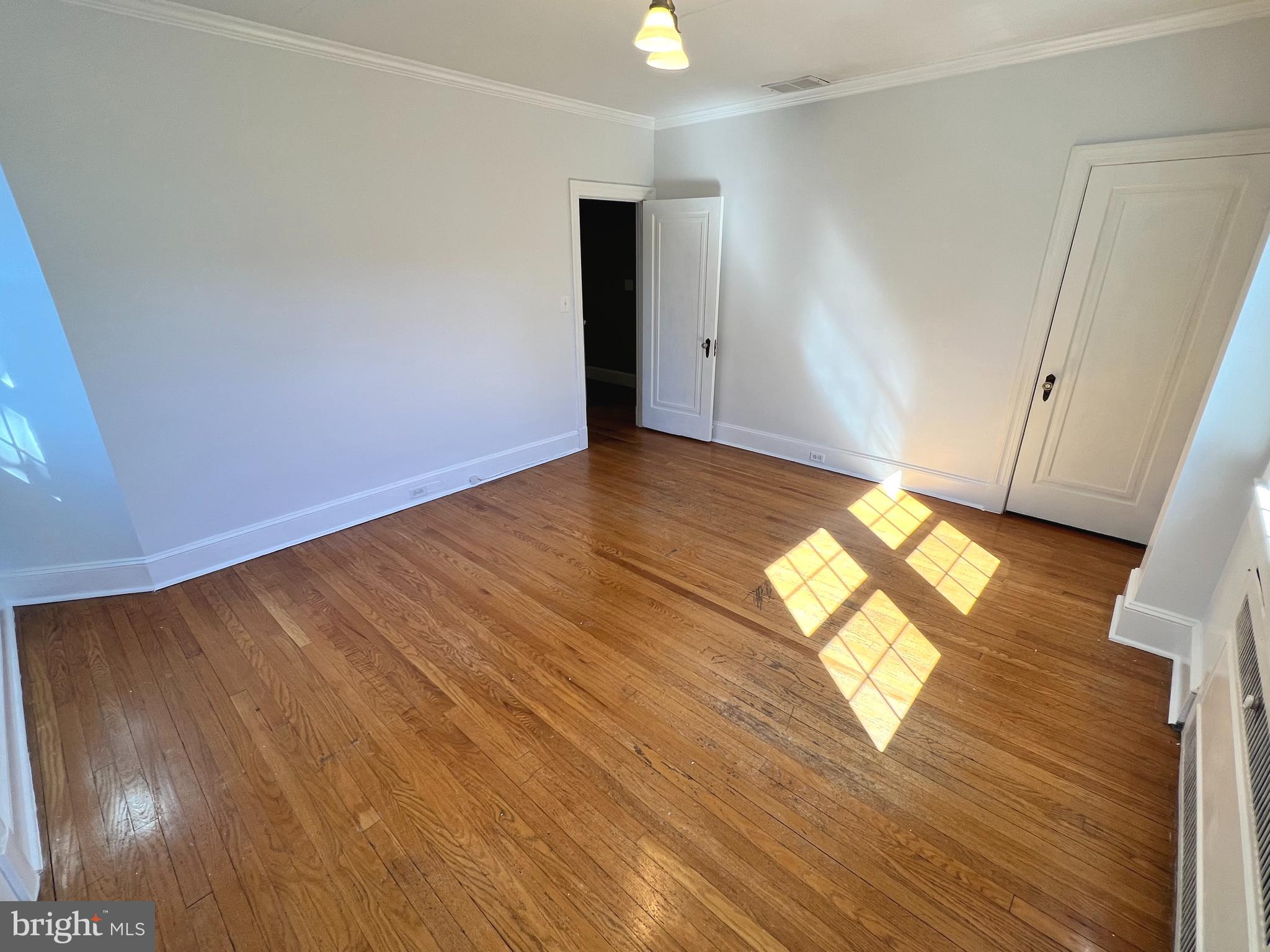 RODGERS FORGE - Residential Lease