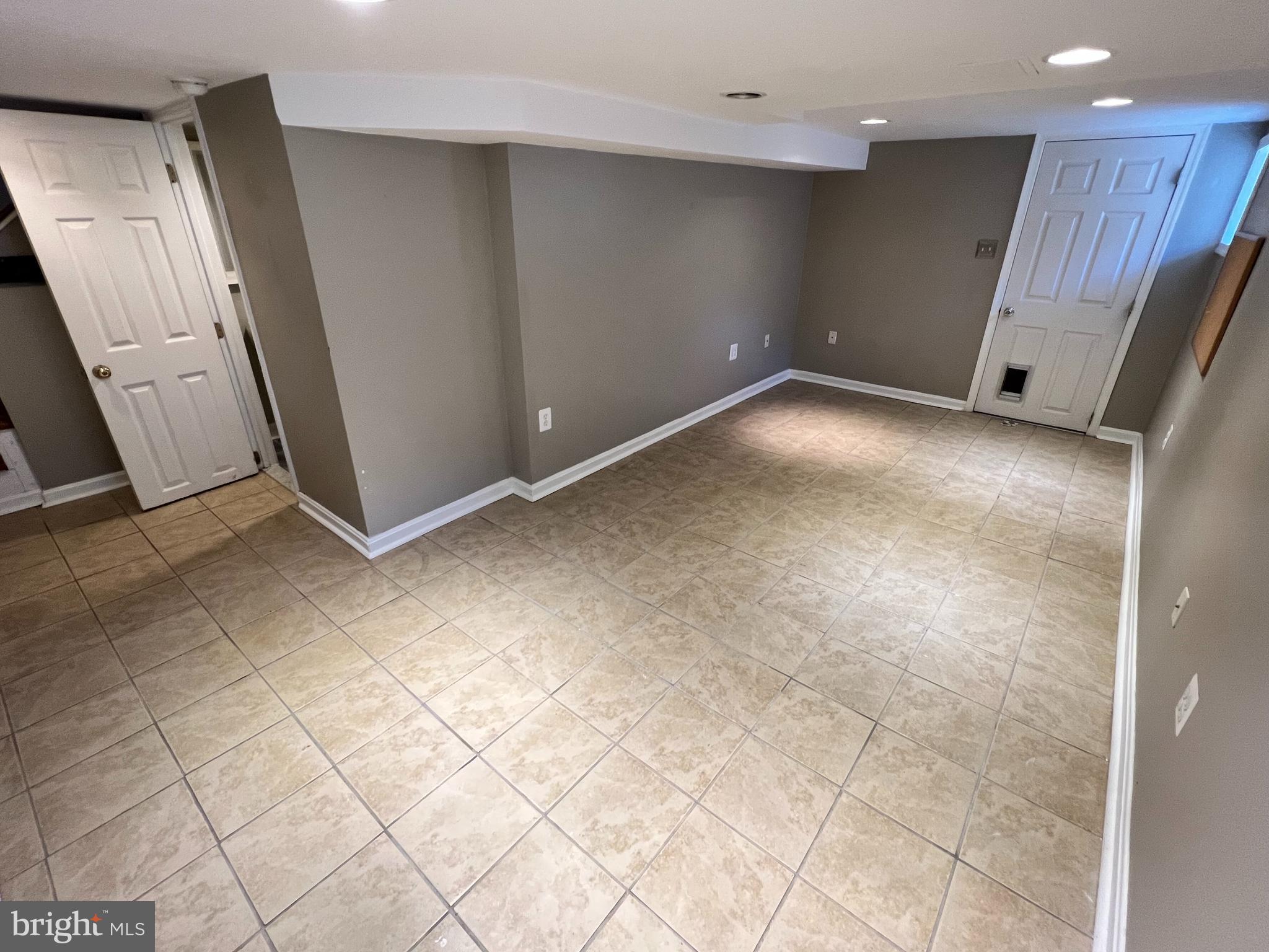 RODGERS FORGE - Residential Lease