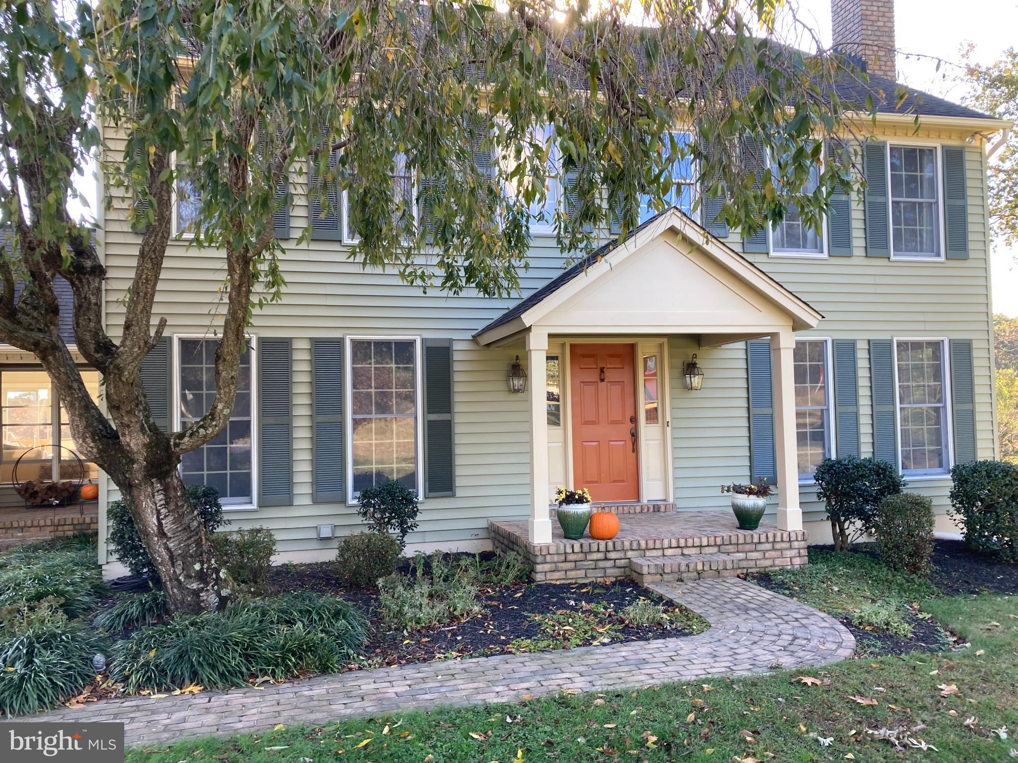 1419 POND RIDGE DRIVE