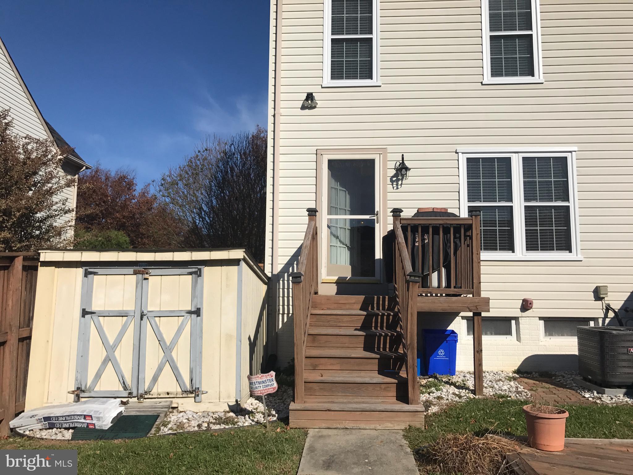 BROOKE MANOR FARMS - Residential