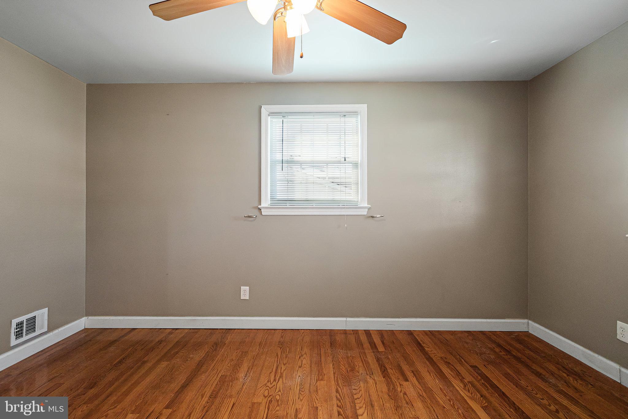 HILLCREST HEIGHTS - Residential Lease