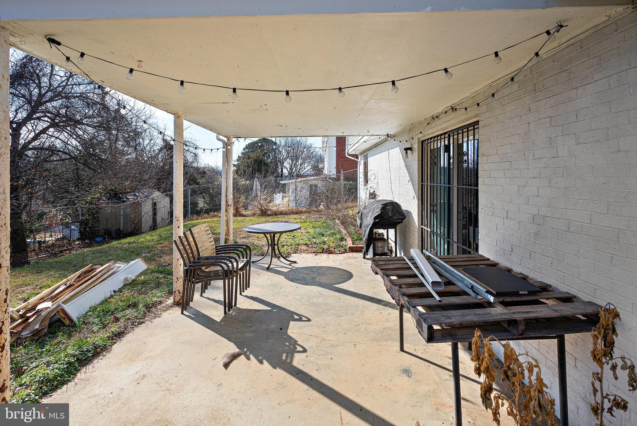 HILLCREST HEIGHTS - Residential Lease