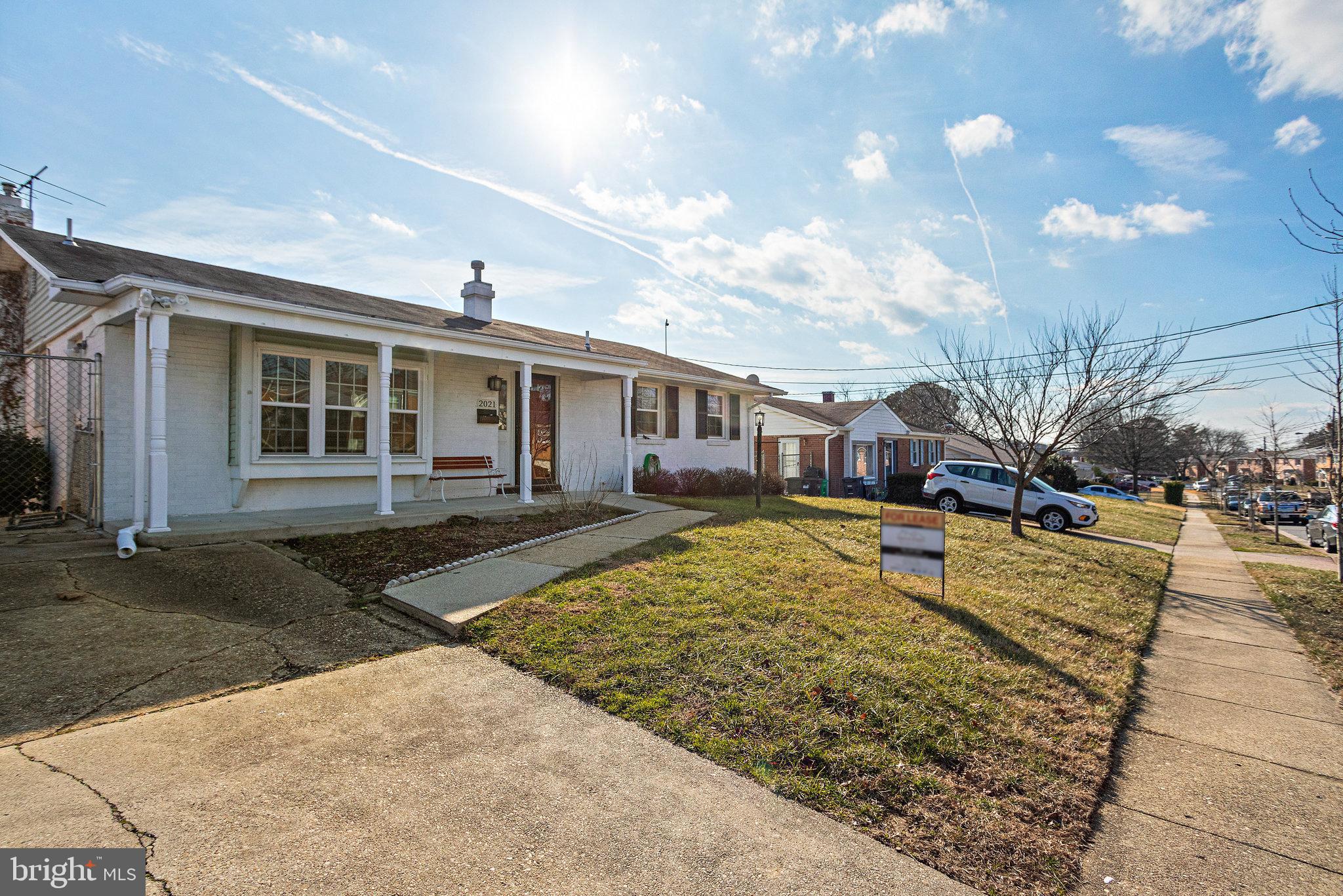 HILLCREST HEIGHTS - Residential Lease