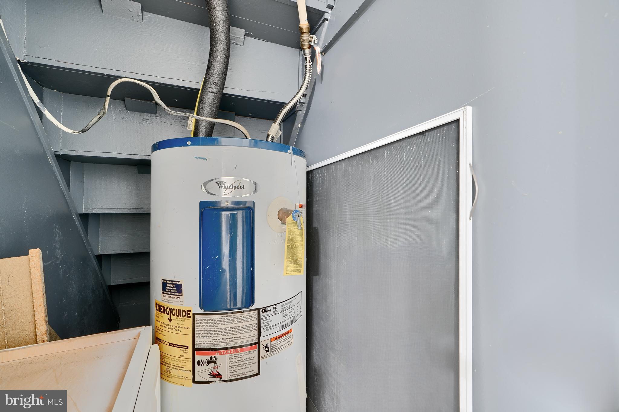 WINDMILL SQUARE - Residential