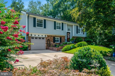 Photo of 4503 Lantern Place, ALEXANDRIA, VA 22306 (MLS # VAFX2332664)