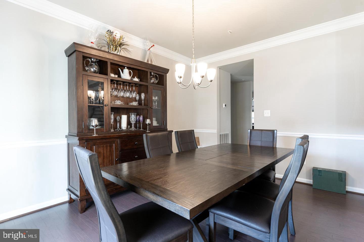 VILLAGES OF SAVANNAH - Residential Lease