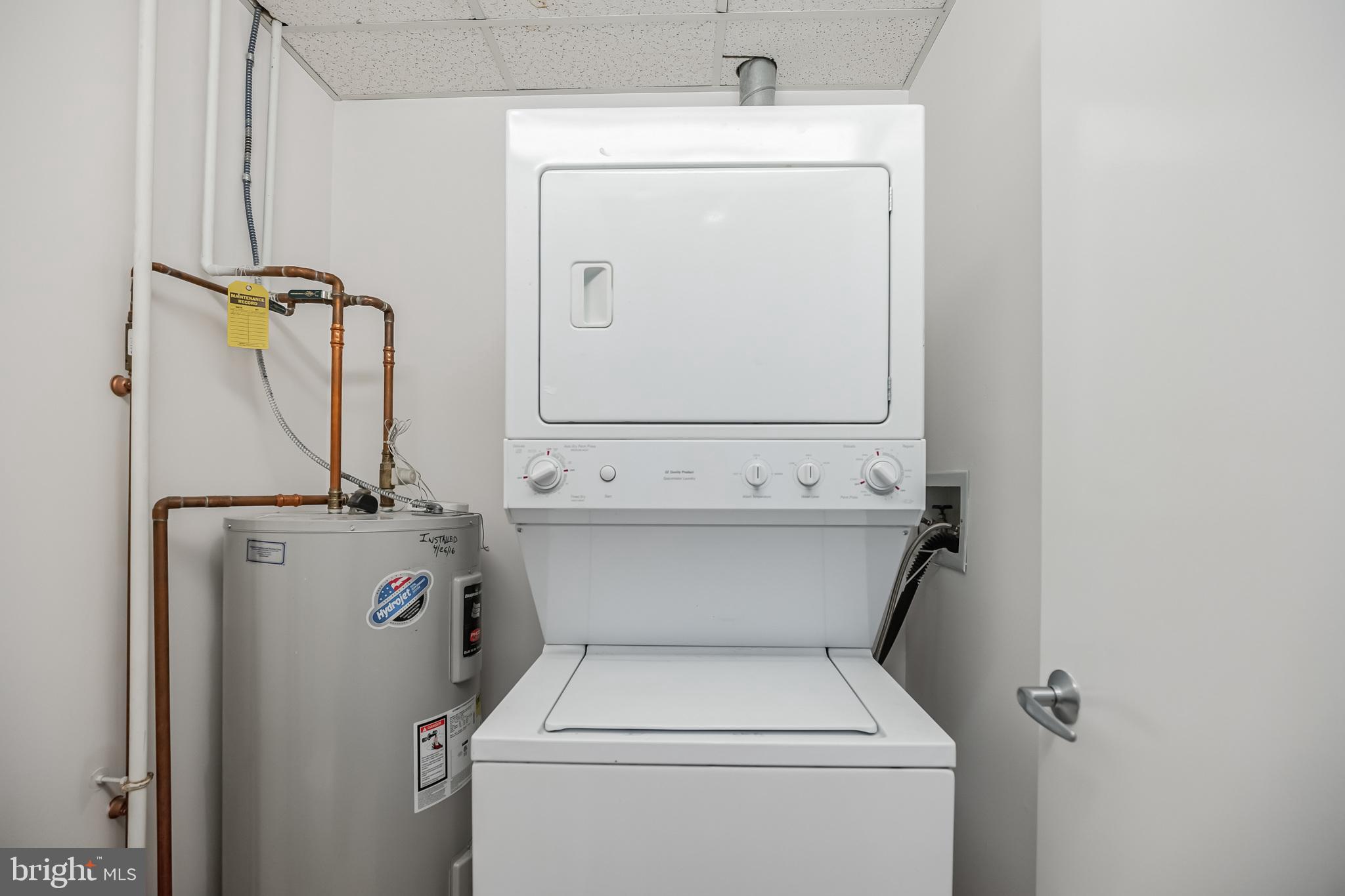 WASHINGTON SQ WEST - Residential Lease