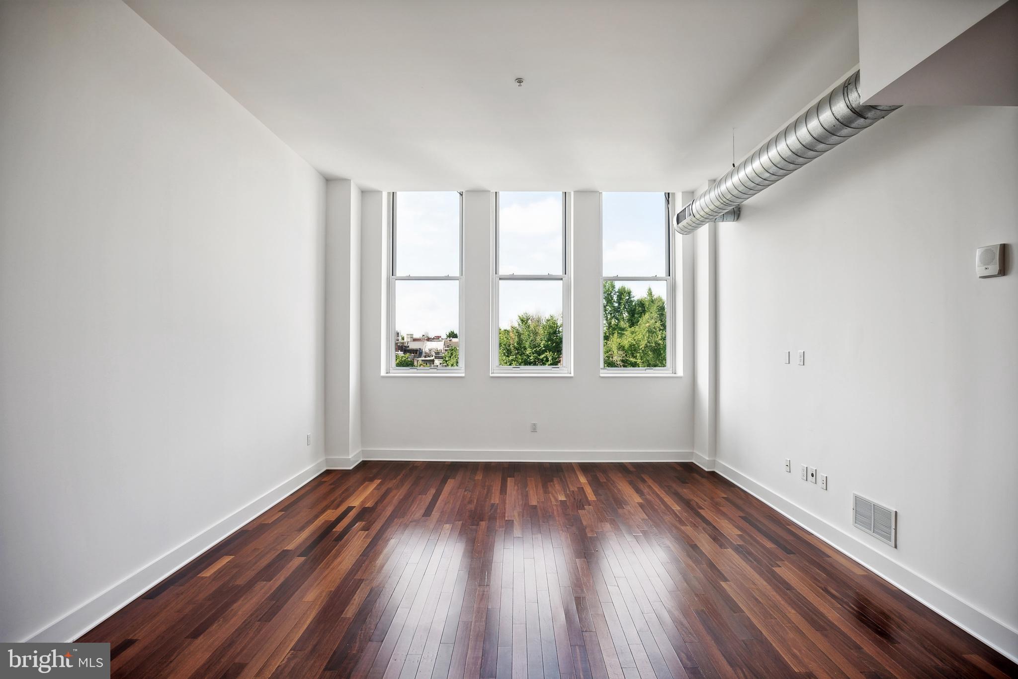 WASHINGTON SQ WEST - Residential Lease