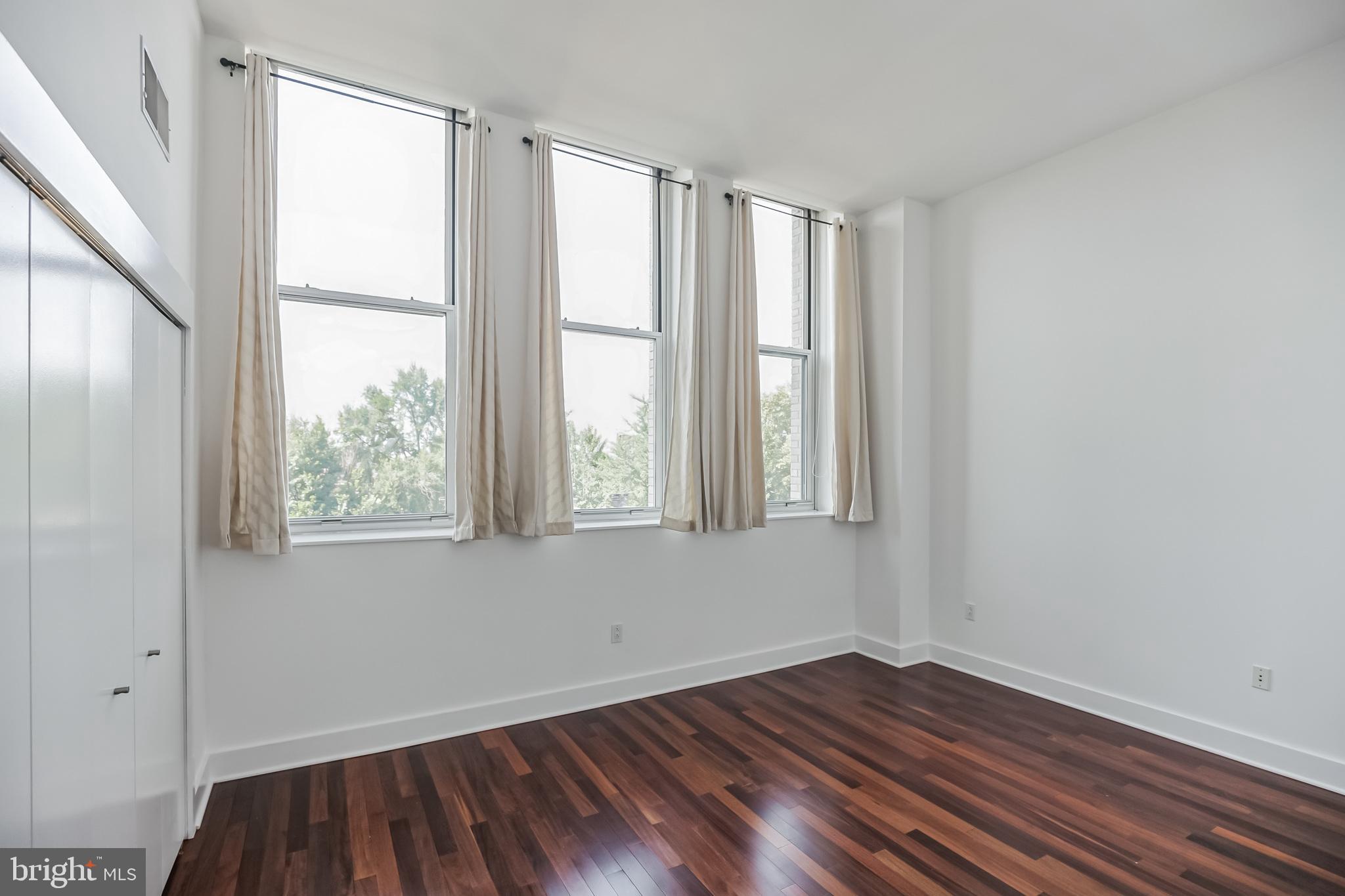 WASHINGTON SQ WEST - Residential Lease