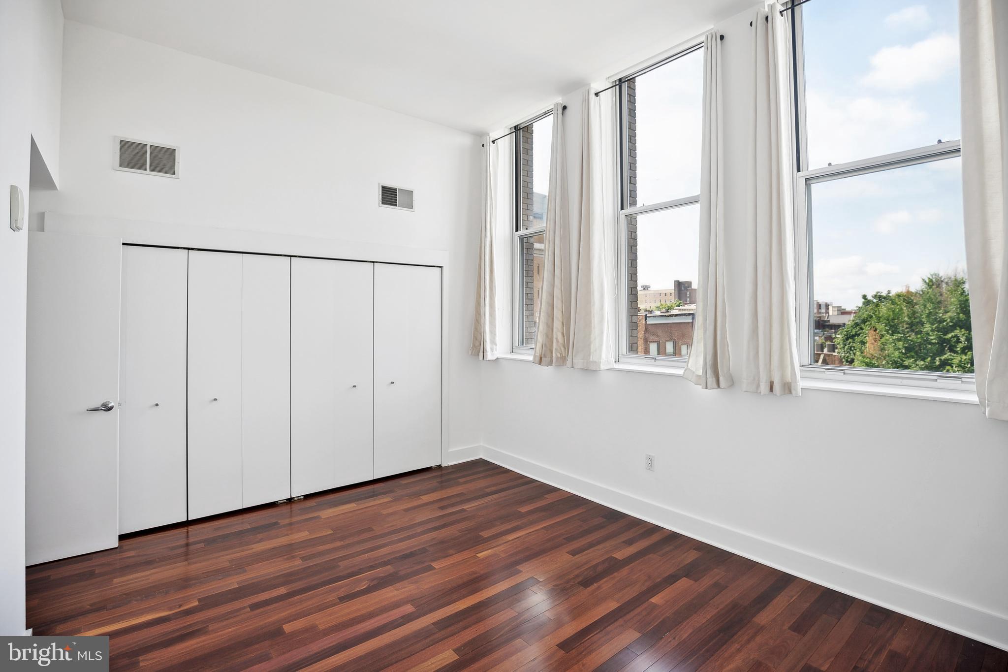 WASHINGTON SQ WEST - Residential Lease
