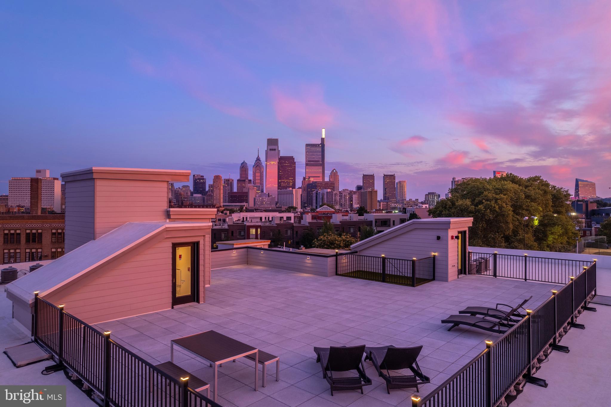 FAIRMOUNT - Residential Lease