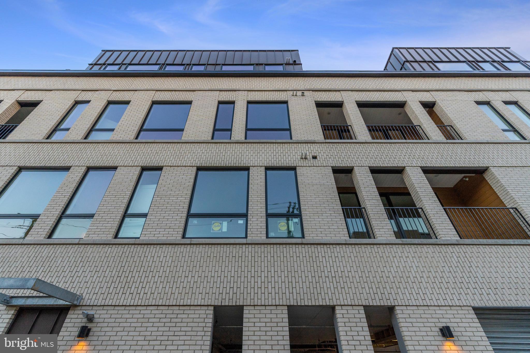 FAIRMOUNT - Residential Lease