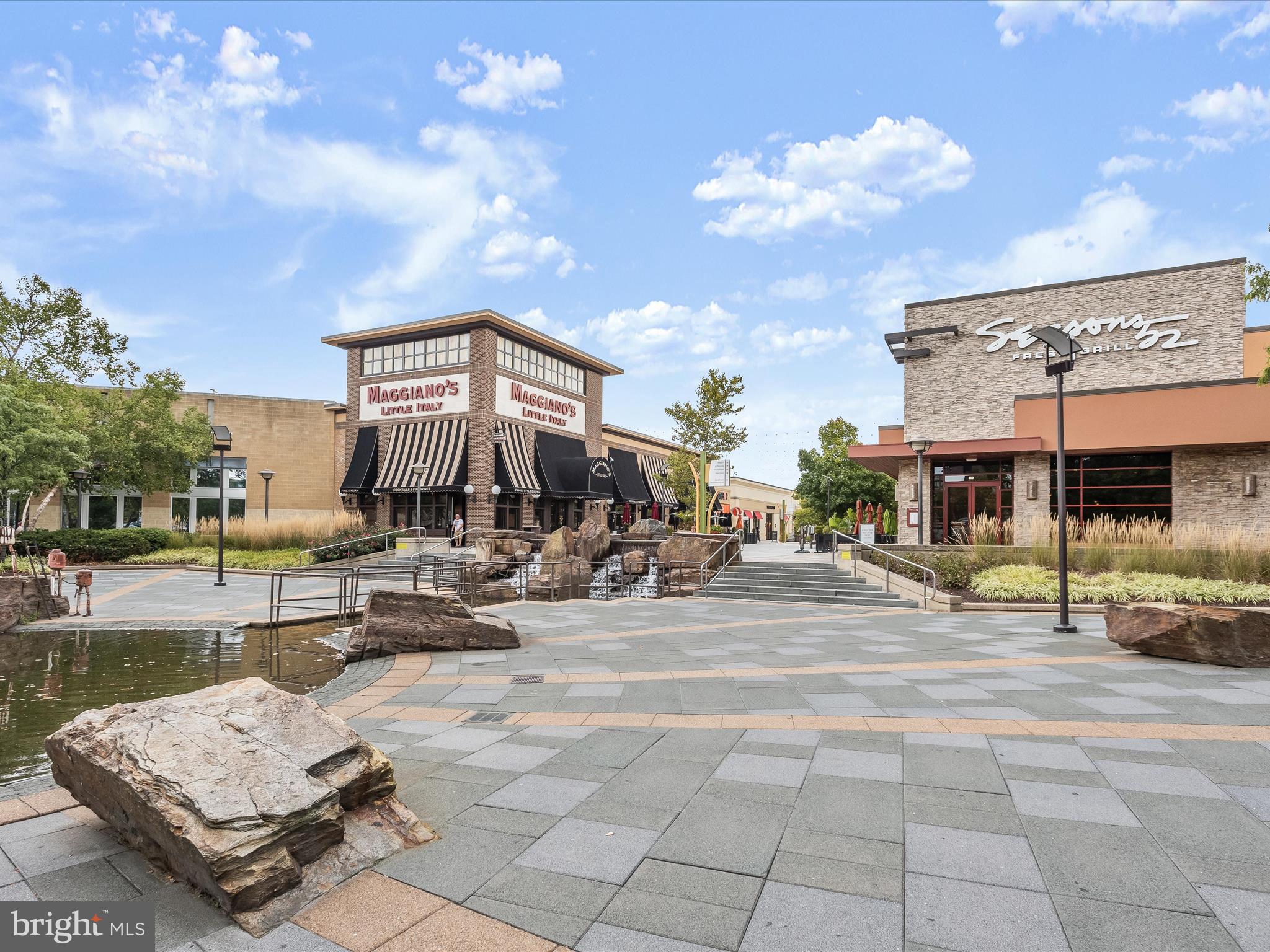 TOWN CENTER - Residential