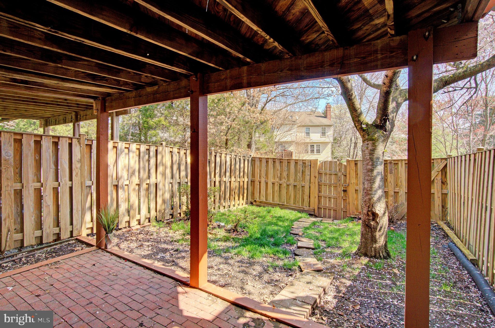 PARADISE - Residential