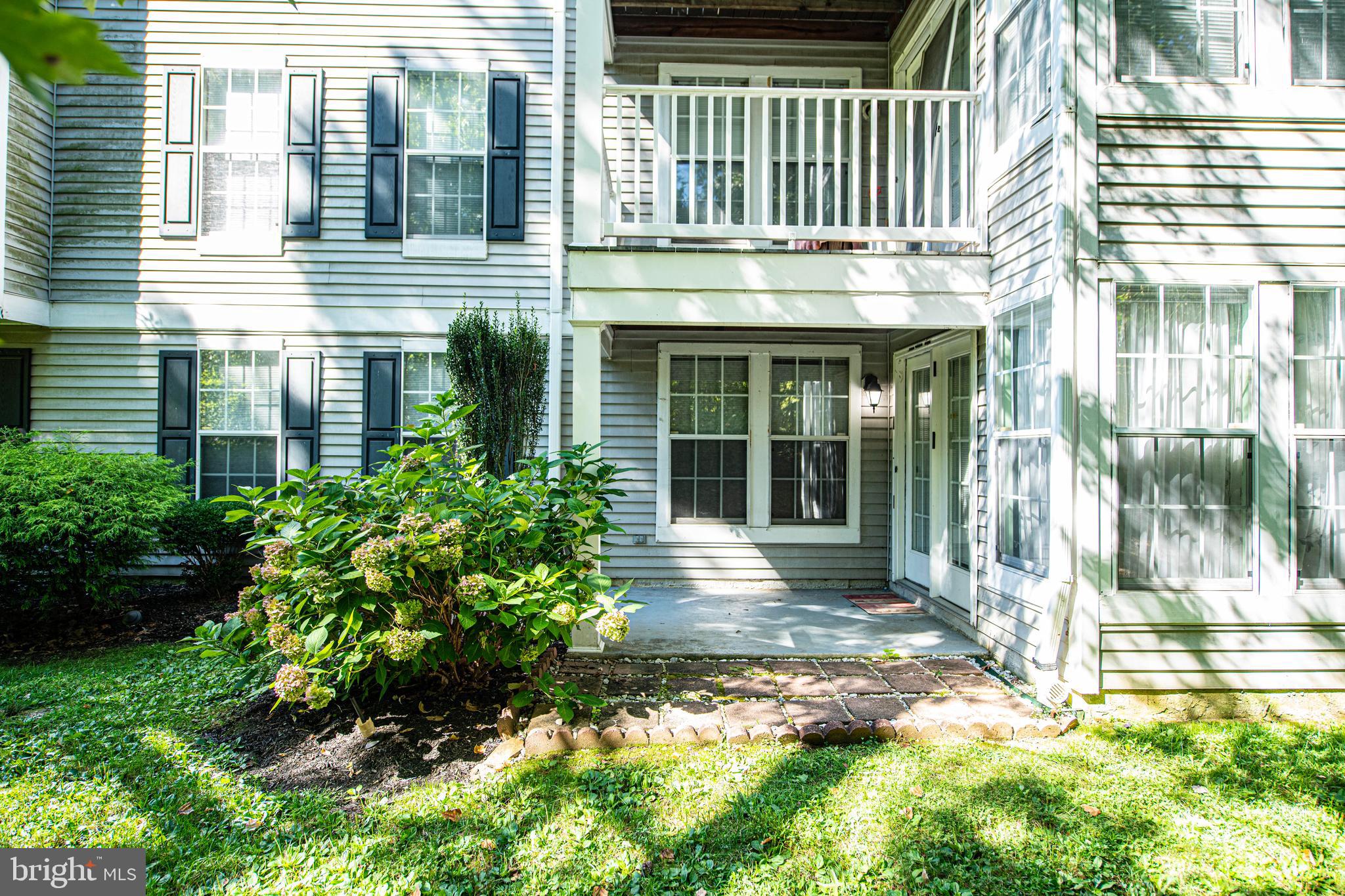 WOODBRIDGE CENTER - Residential