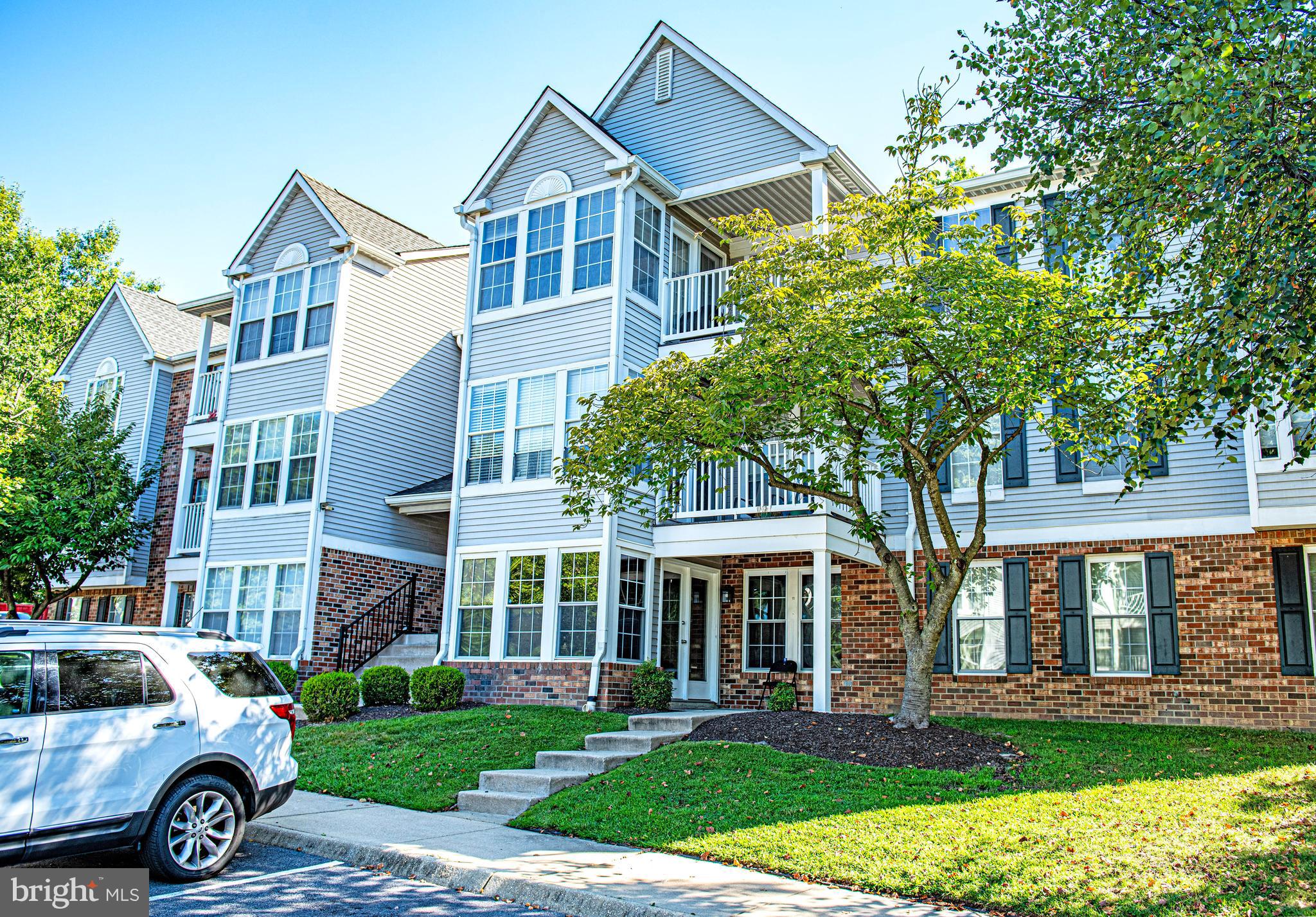 WOODBRIDGE CENTER - Residential