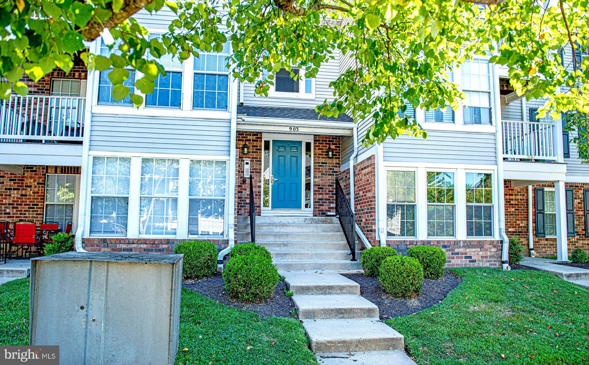 WOODBRIDGE CENTER - Residential