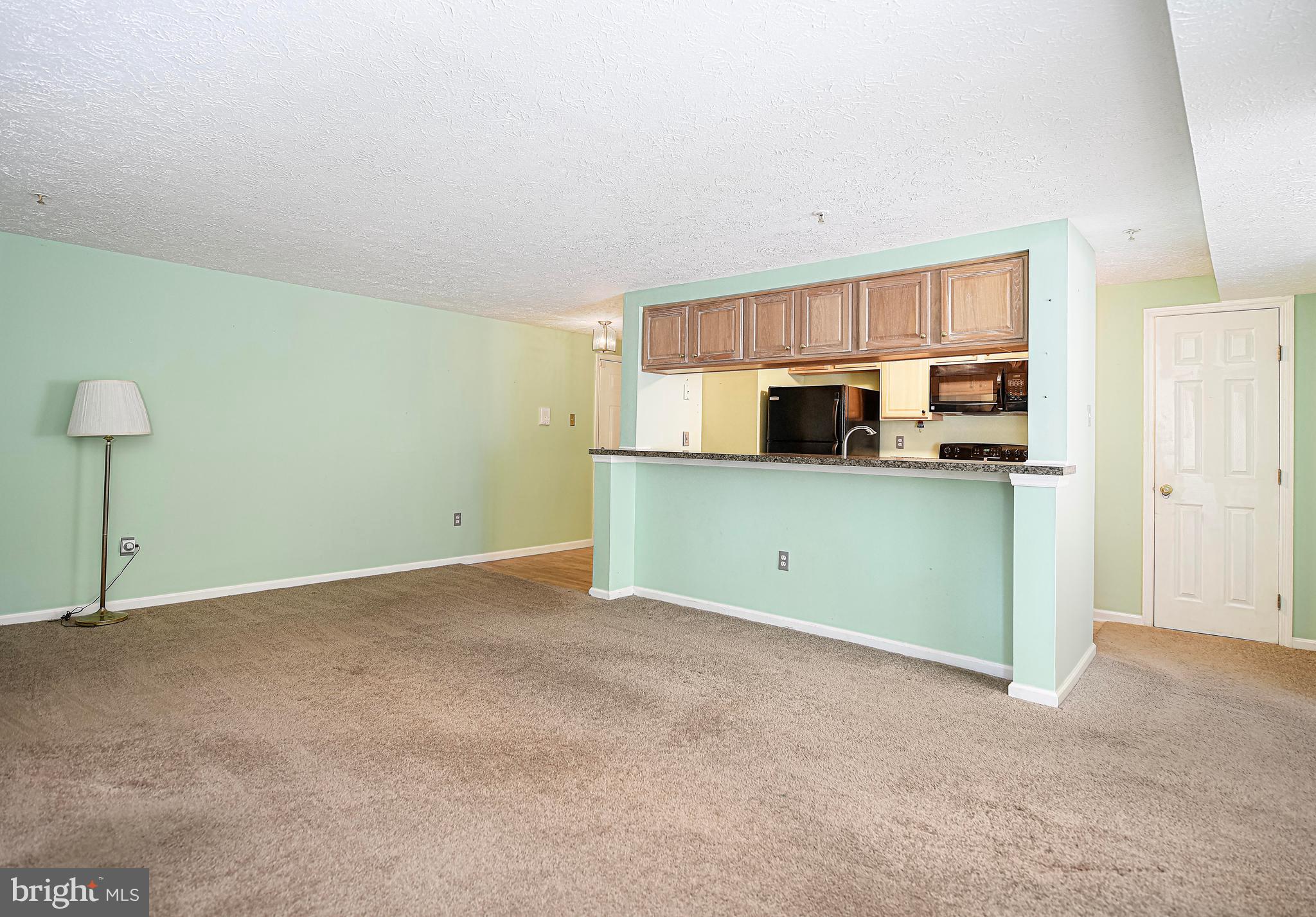 WOODBRIDGE CENTER - Residential