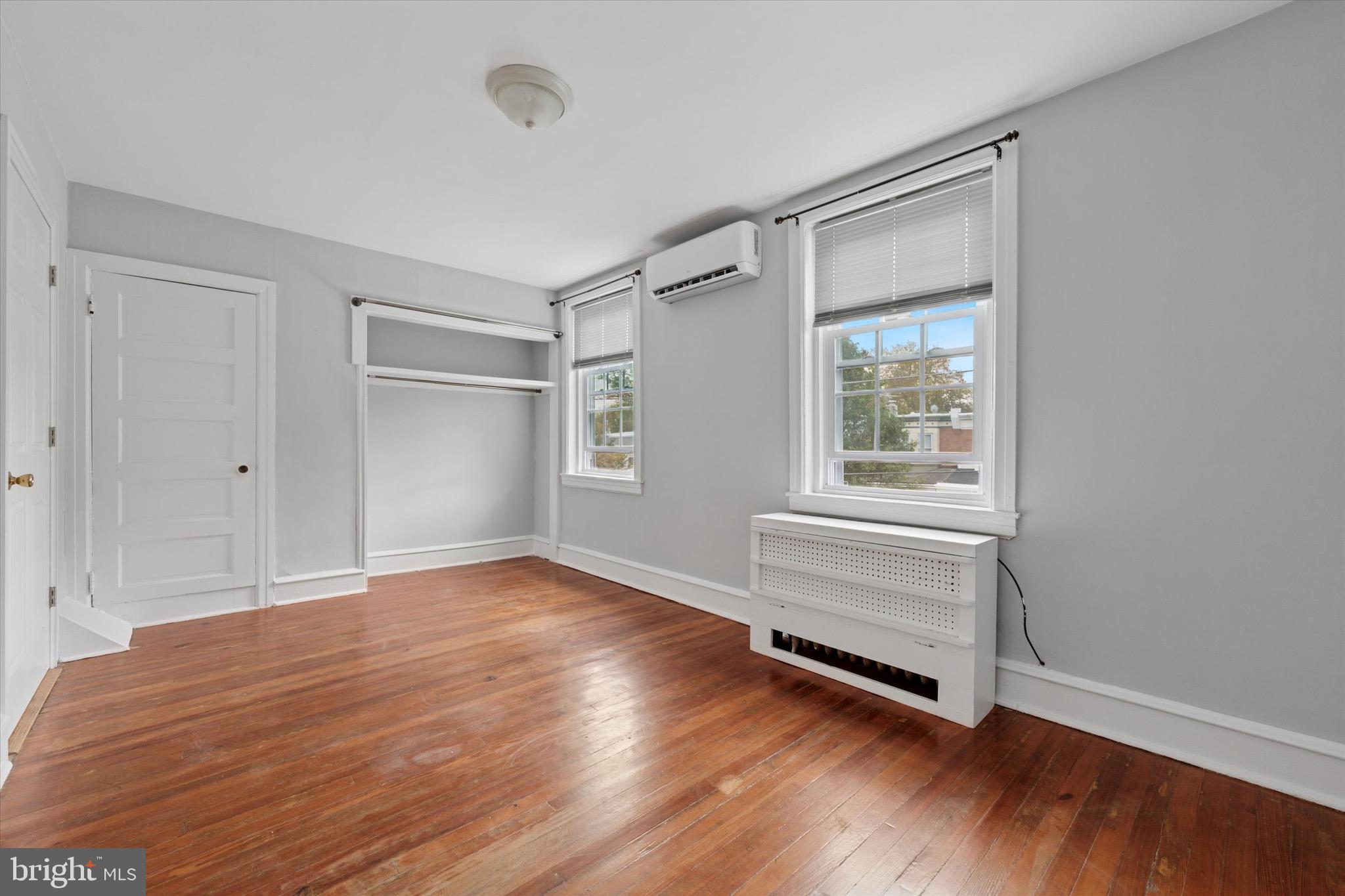 CHESTNUT HILL - Residential Lease