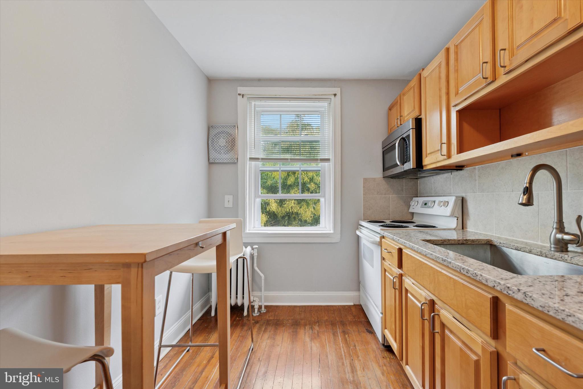 CHESTNUT HILL - Residential Lease