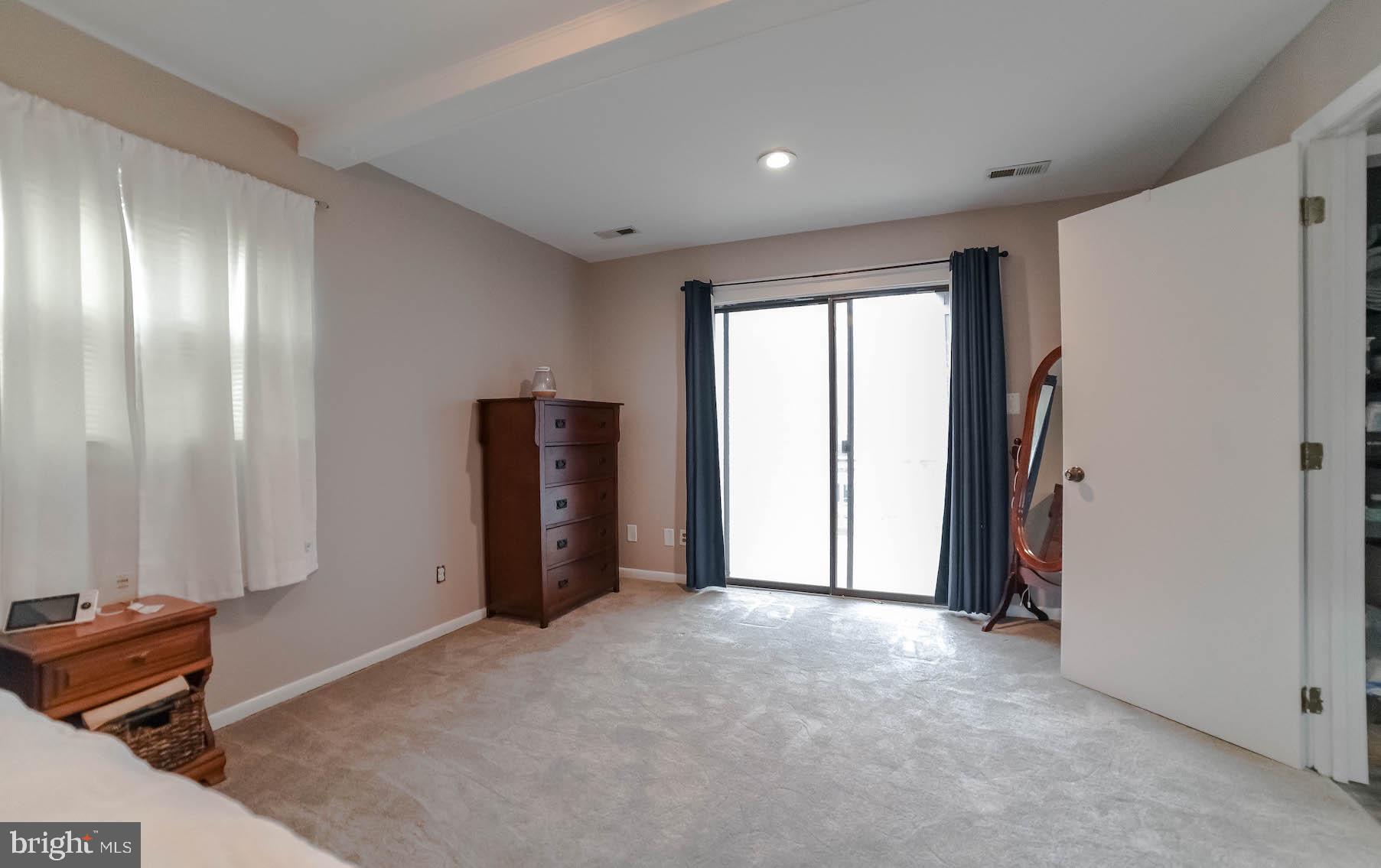 GILLENS GROVE - Residential