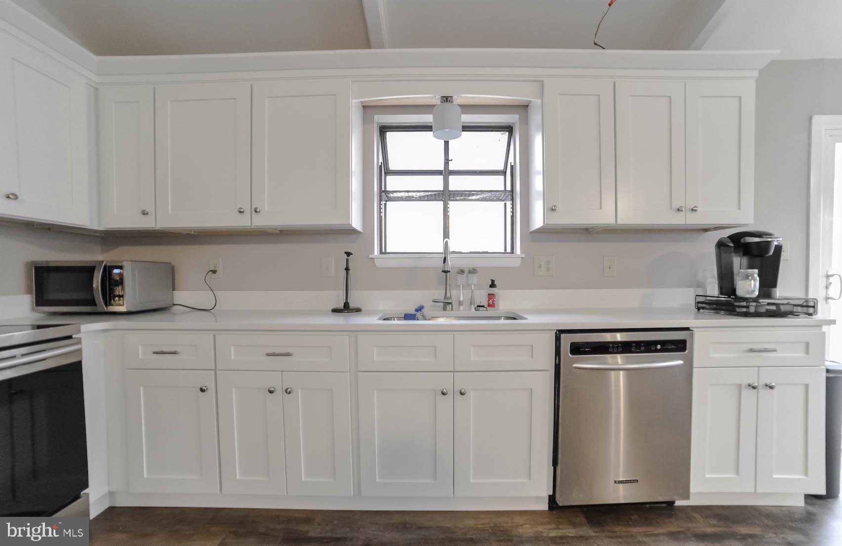 GILLENS GROVE - Residential