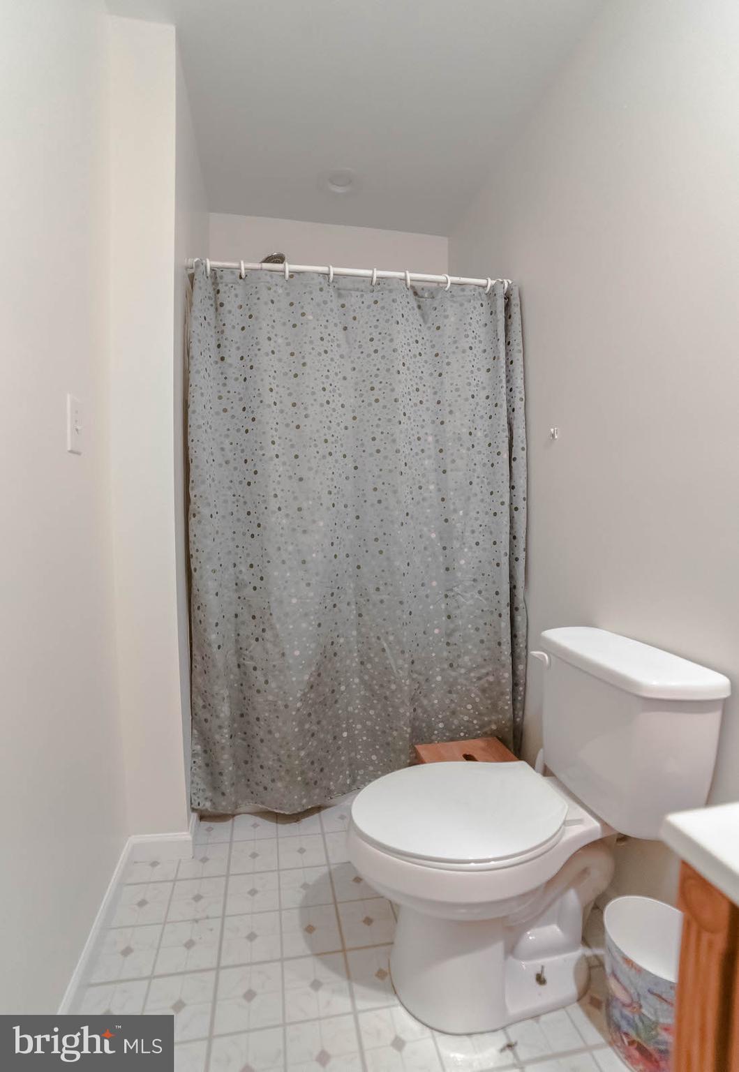 GILLENS GROVE - Residential