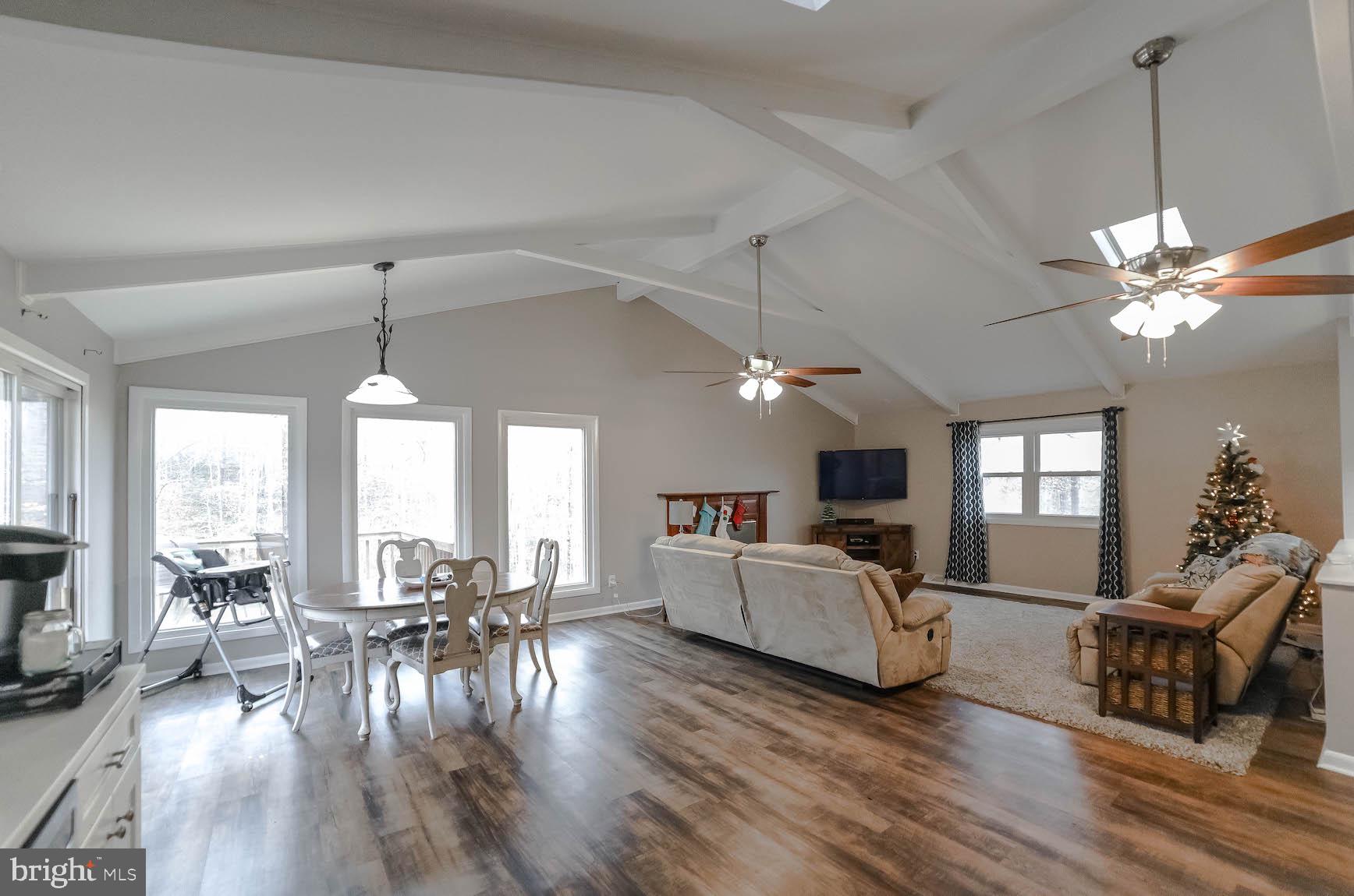 GILLENS GROVE - Residential