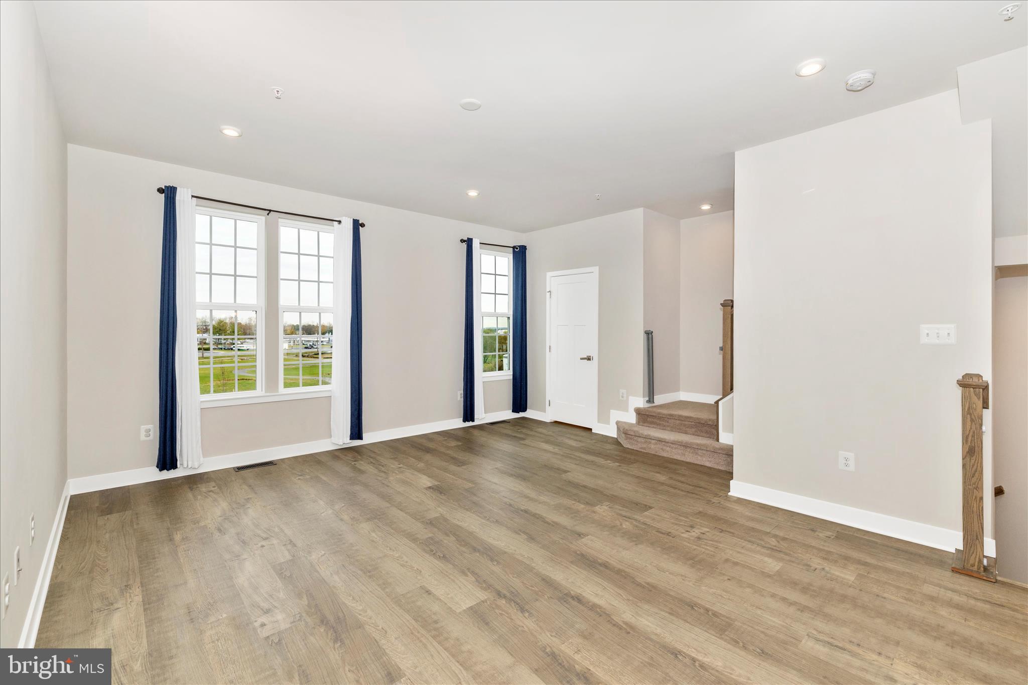 WEST PARK VILLAGE - Residential