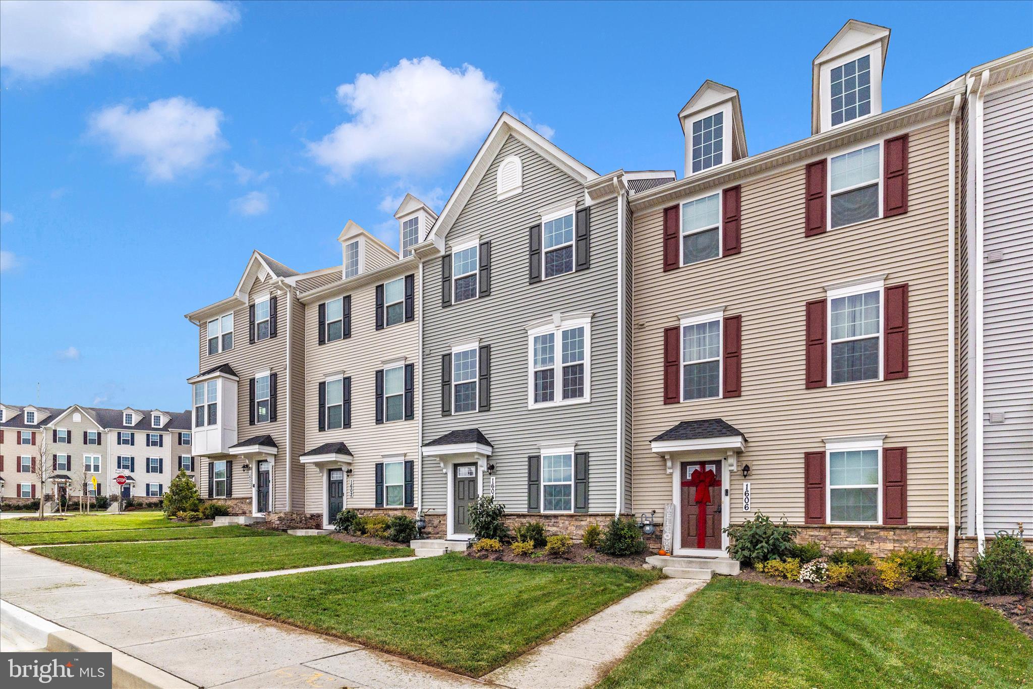 WEST PARK VILLAGE - Residential