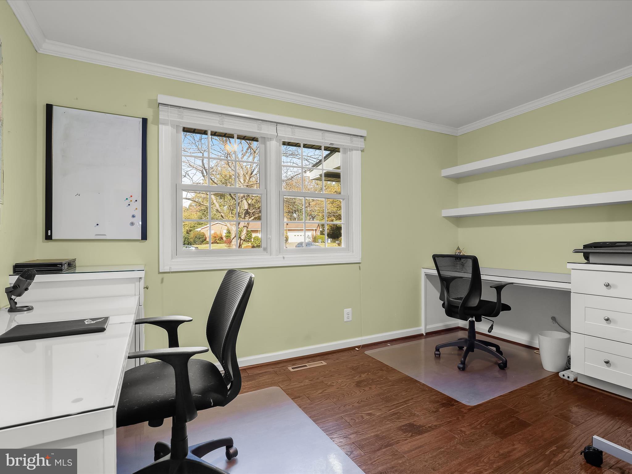 BEAVERBROOK - Residential