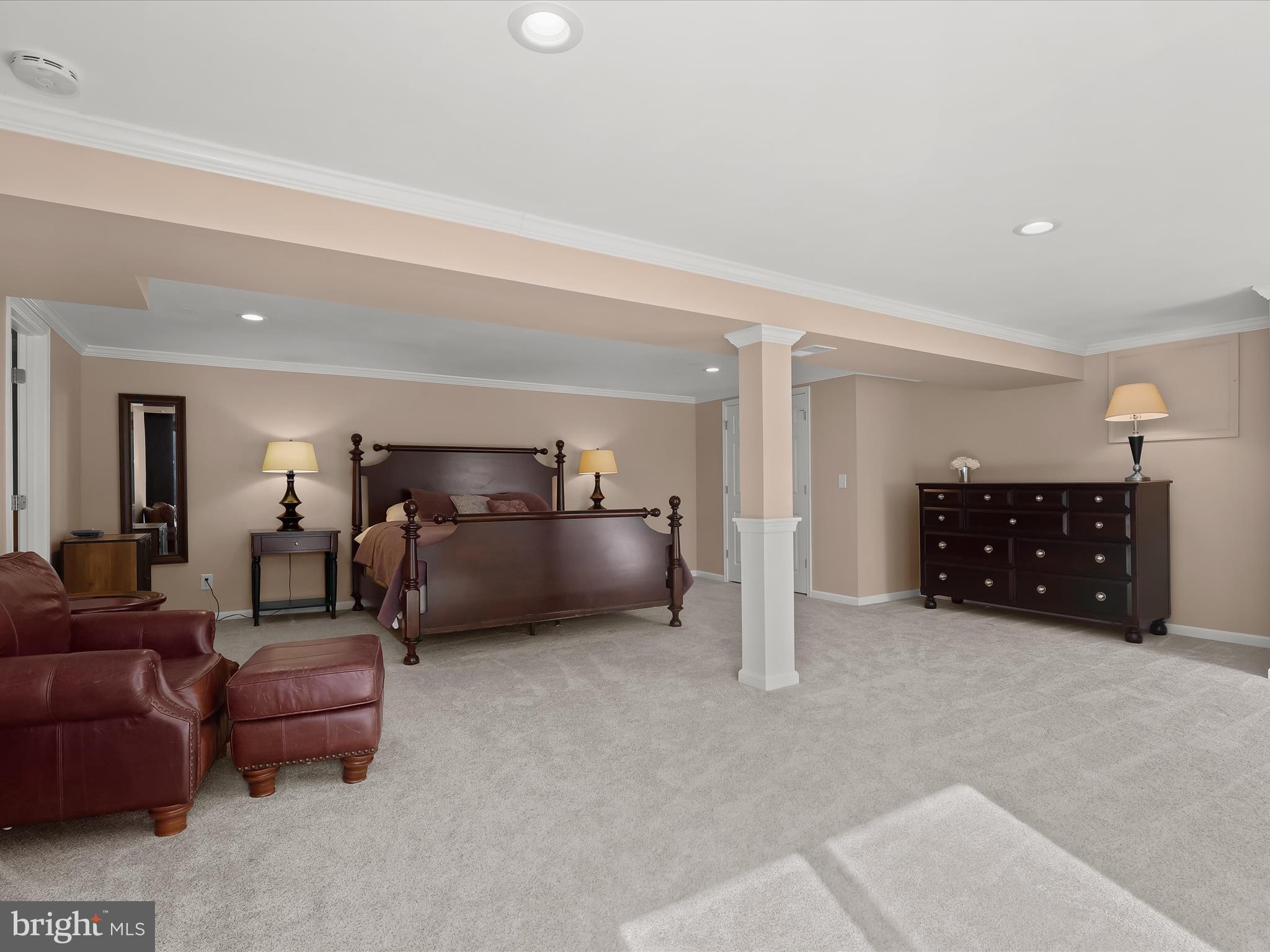 BEAVERBROOK - Residential