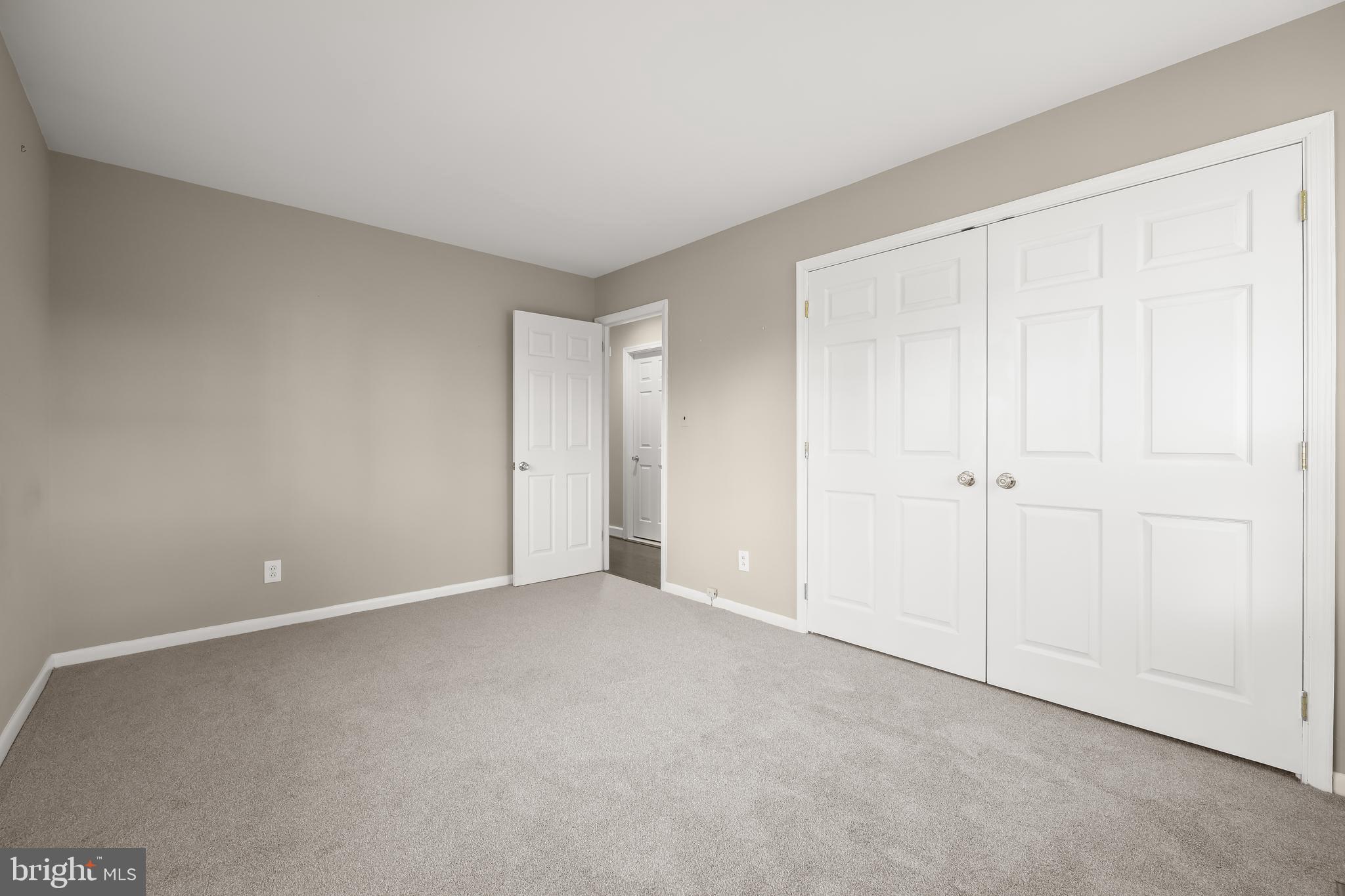 BEAVERBROOK - Residential