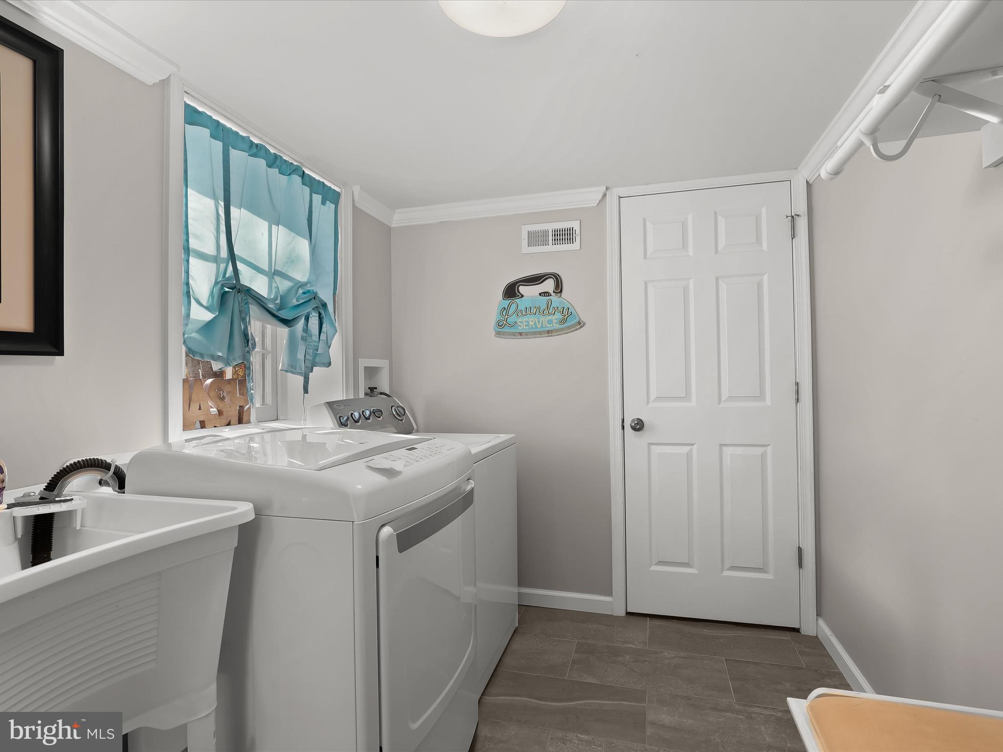 BEAVERBROOK - Residential