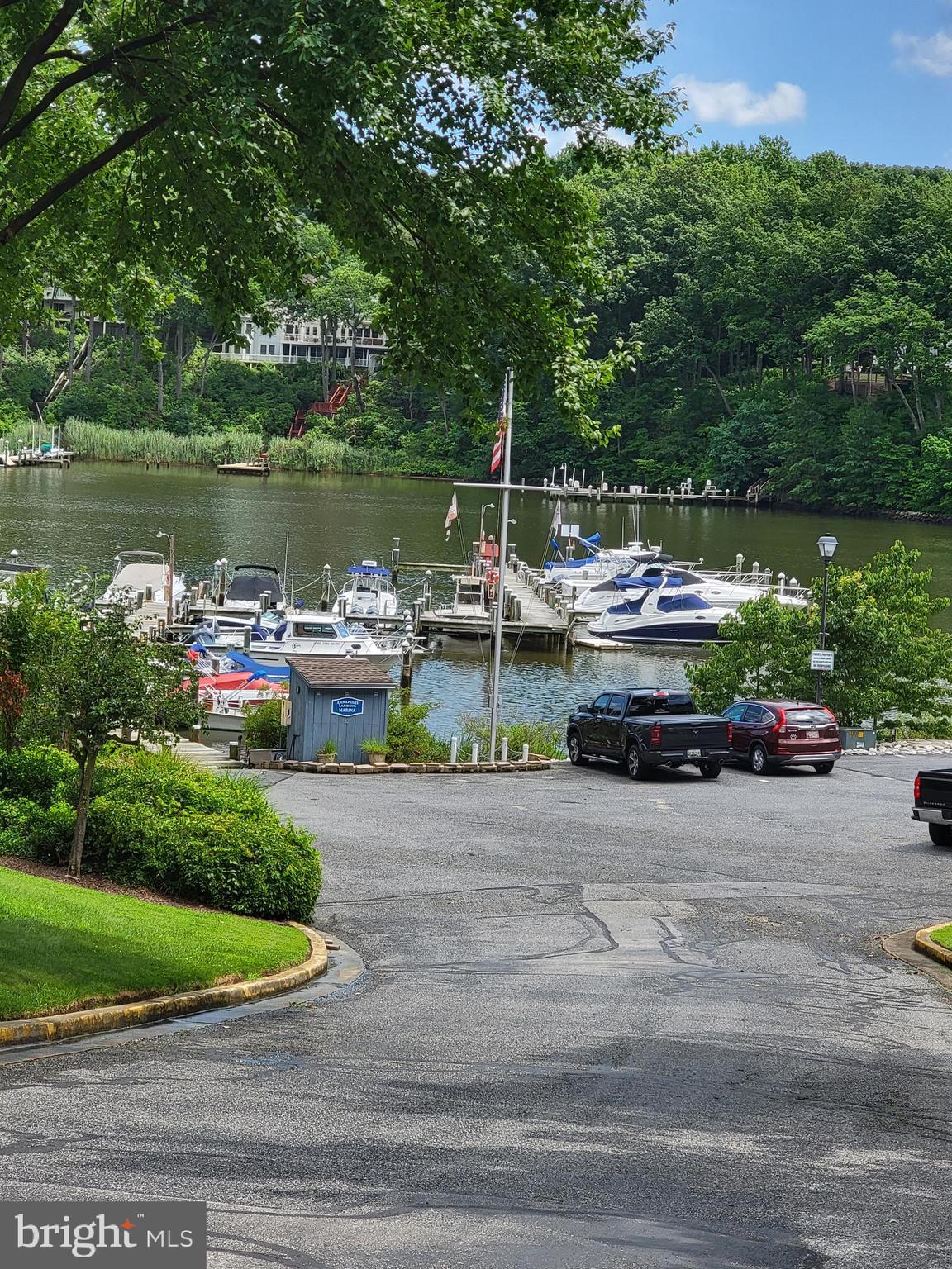 ANNAPOLIS LANDING - Residential