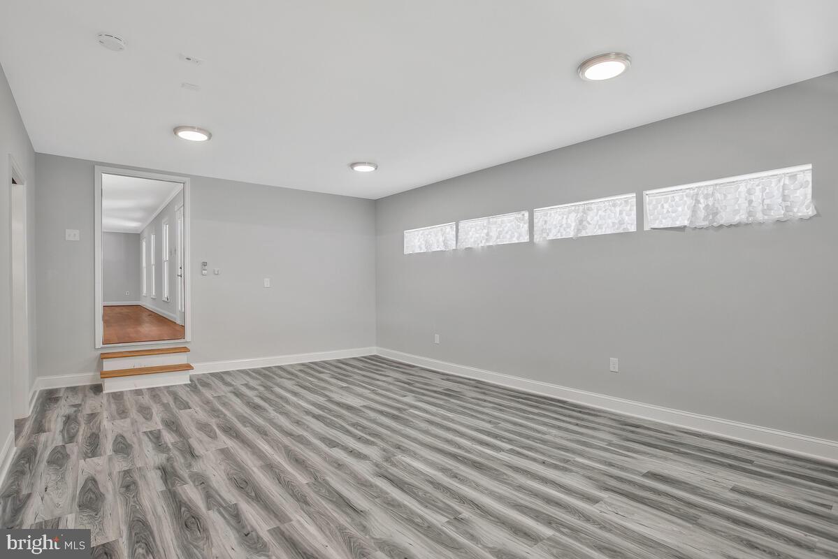 ANNAPOLIS LANDING - Residential