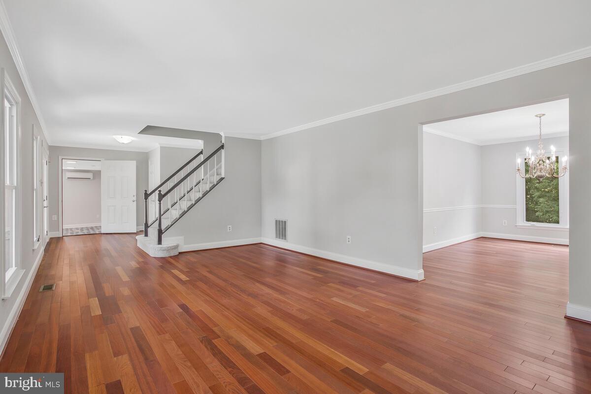 ANNAPOLIS LANDING - Residential