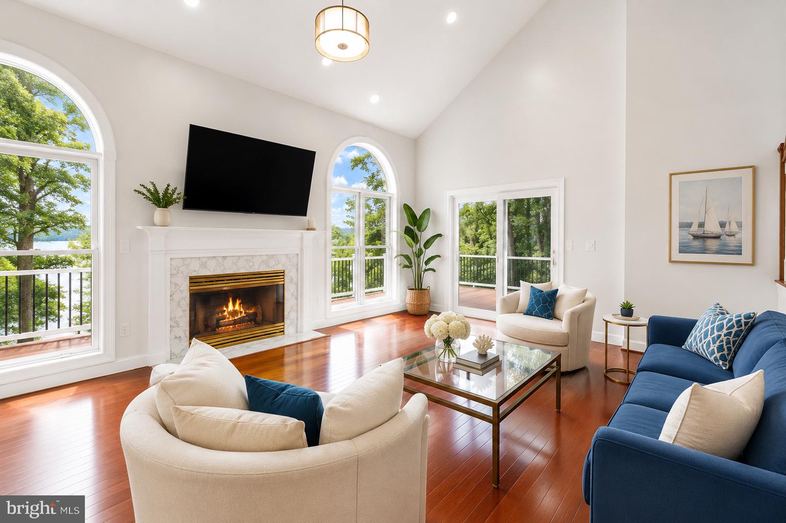 575 LAUREL ROAD
