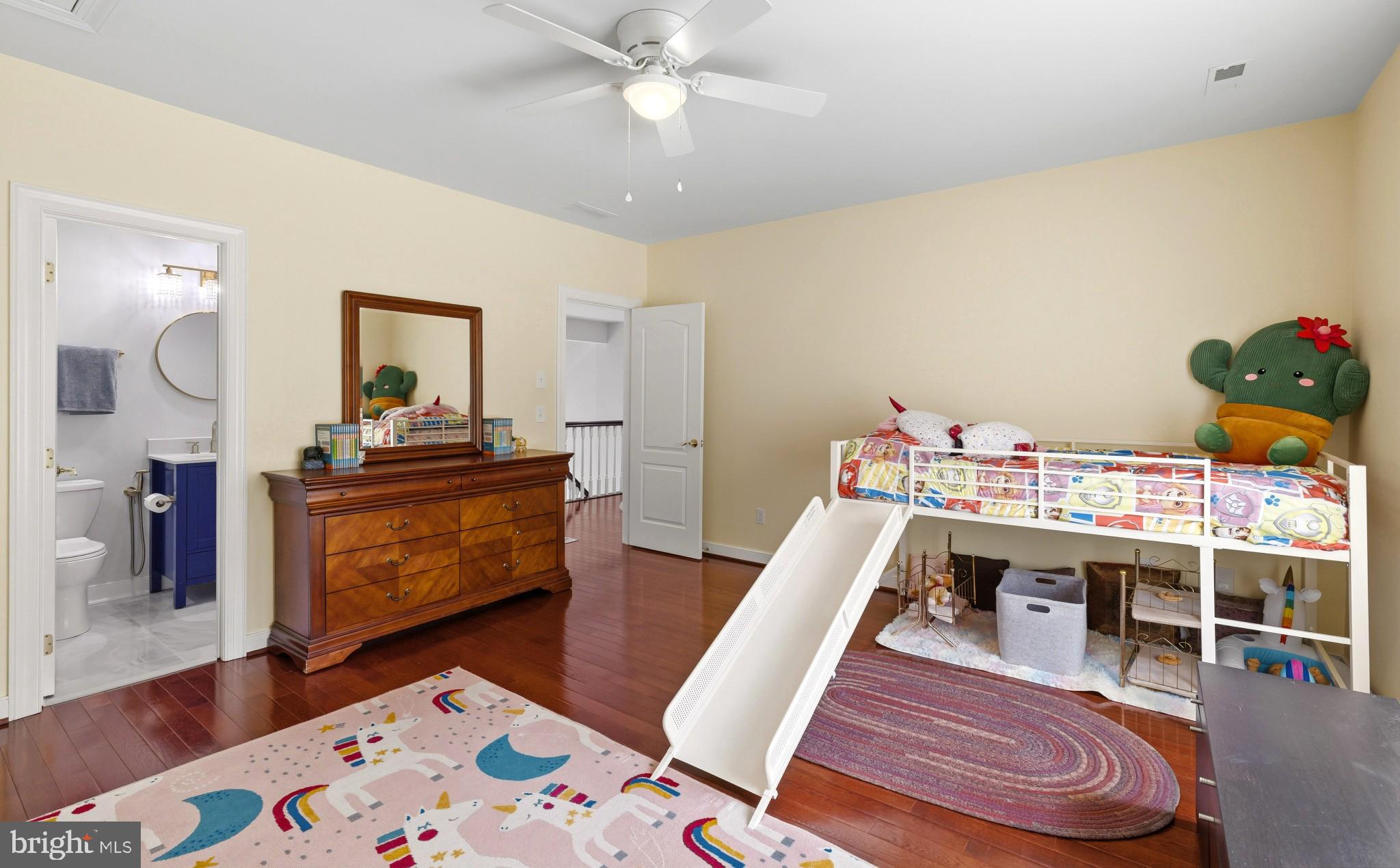 PORT ISLE - Residential